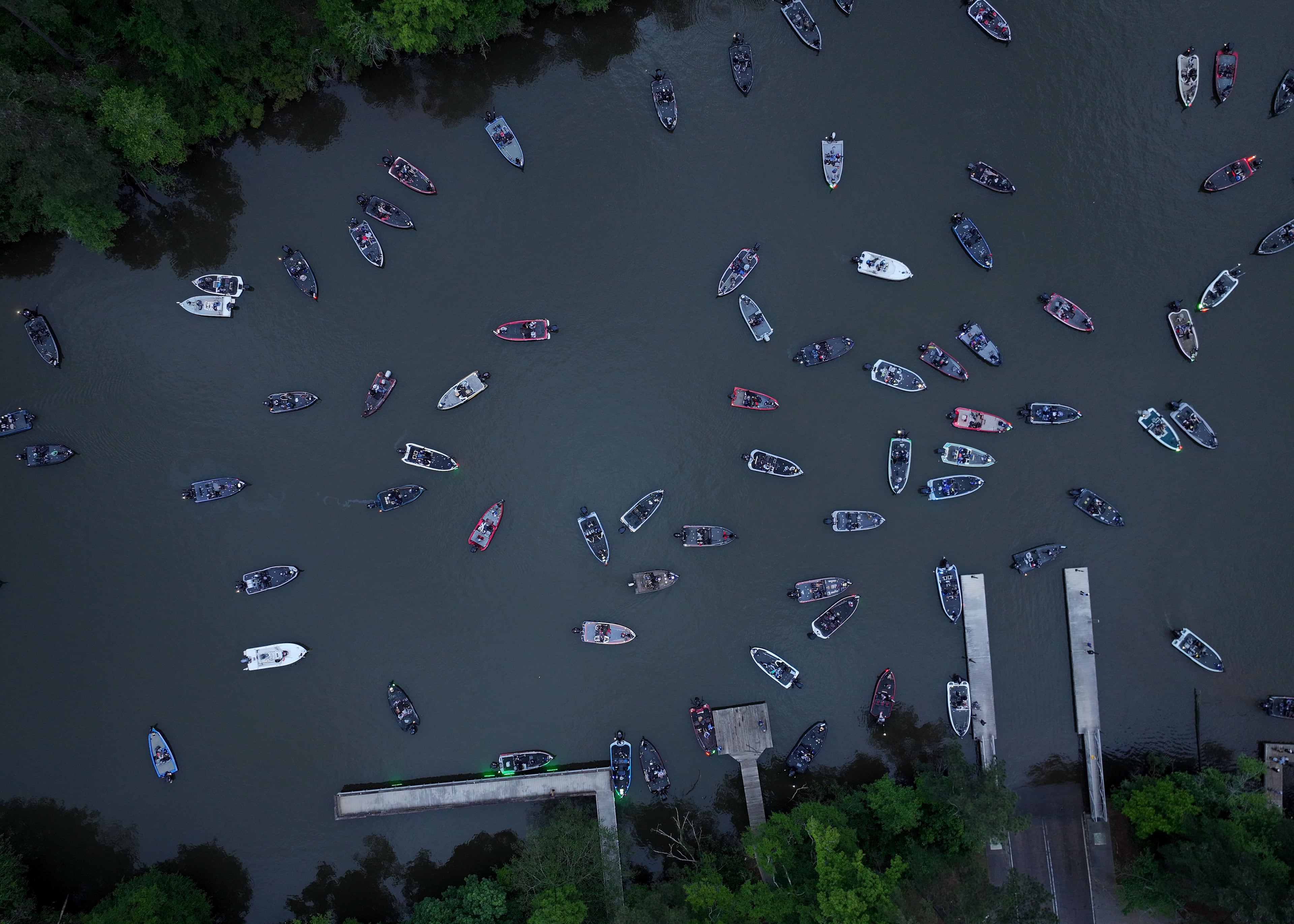 The 2026 GHSA Bass Fishing State Championship at Lake Sinclair features a smaller field of 113 boats. (Hyosub Shin/AJC)