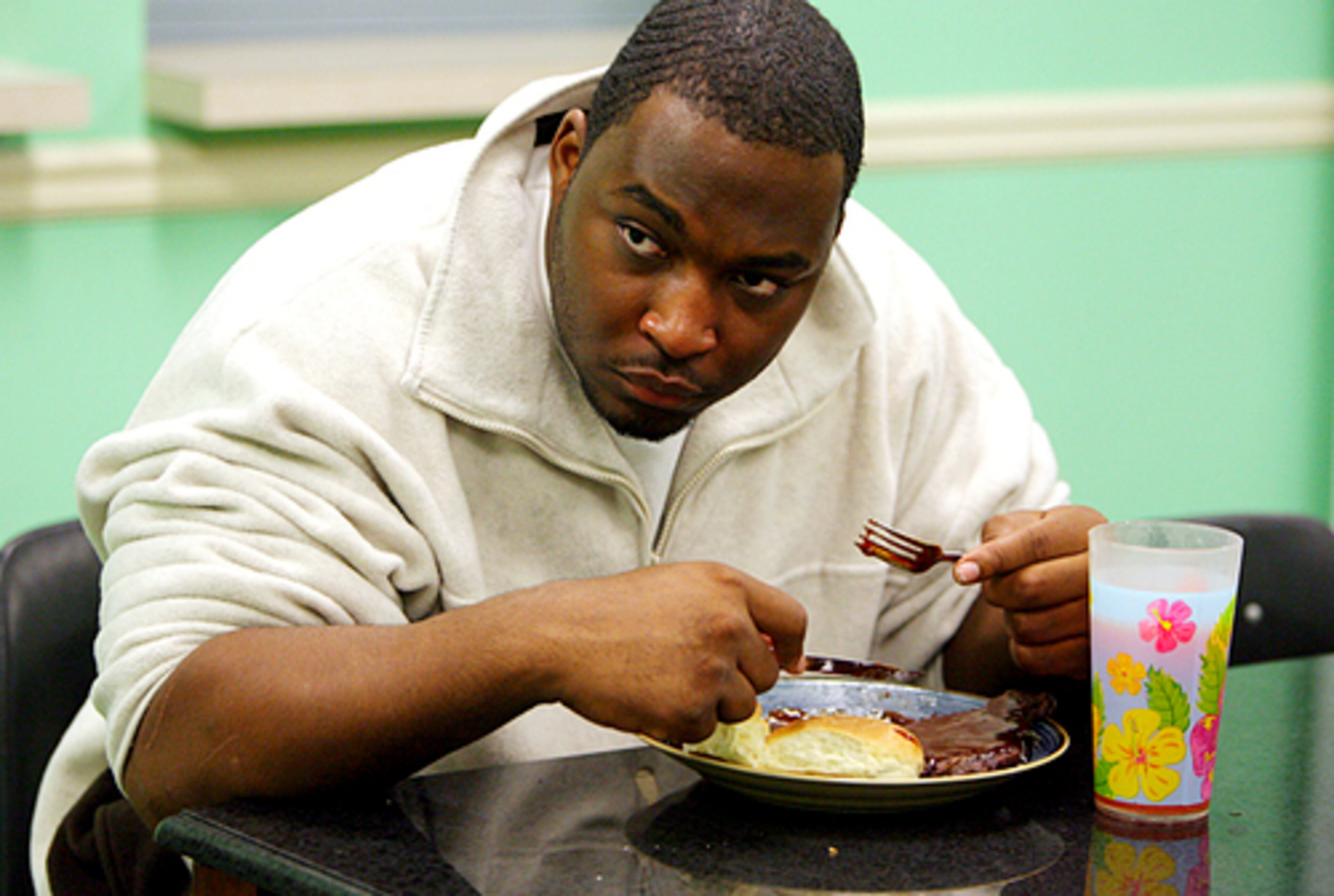 Tyson, a defensive lineman who's 6-foot-2 and 304 pounds, gets plenty to eat. He's expected to sign with UGA on national signing day Wednesday.