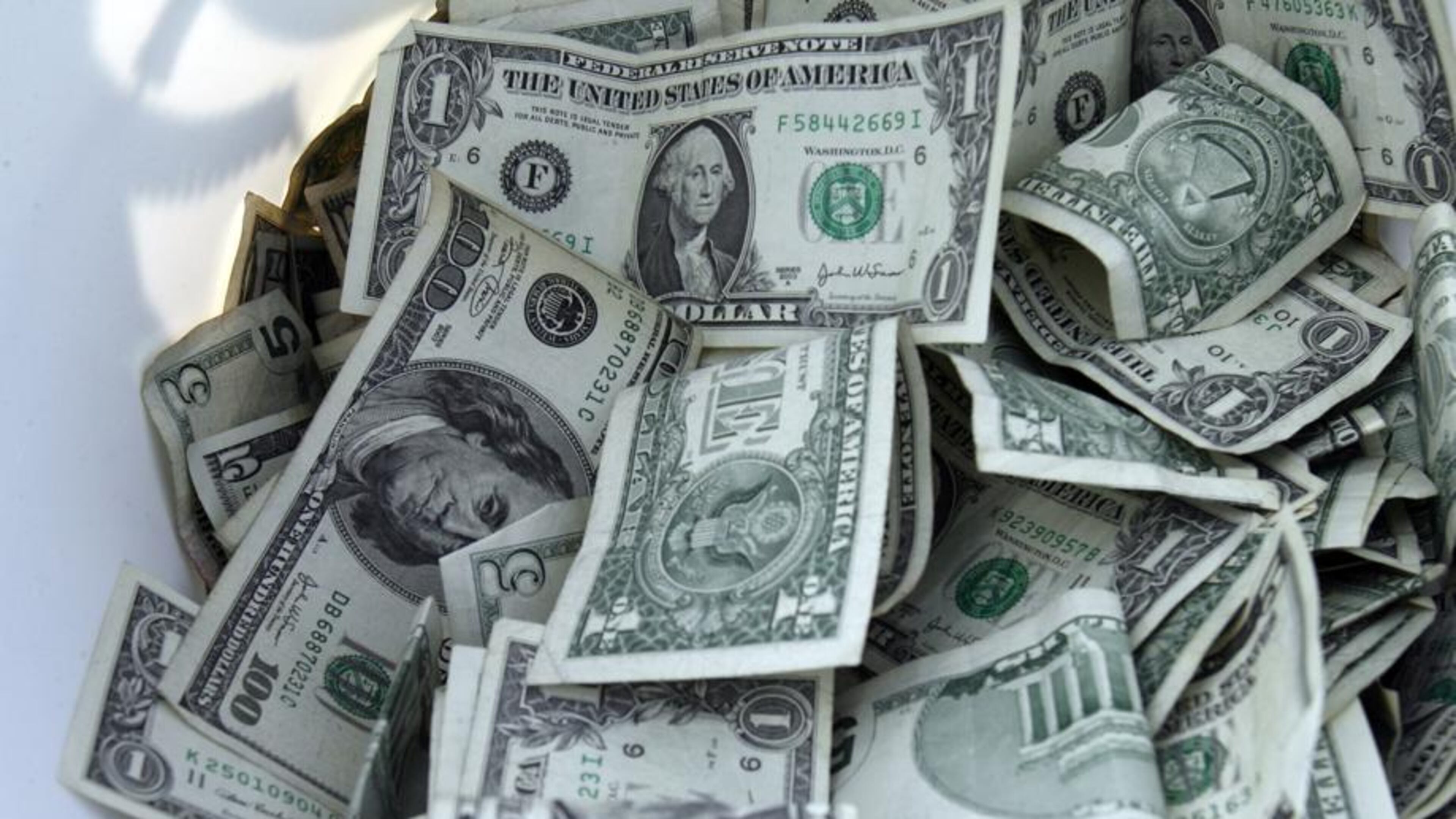 Roswell has scheduled three public hearings in August on a proposed 0.500-mill reduction in its property tax millage rate, to 4.955 mills. AJC FILE