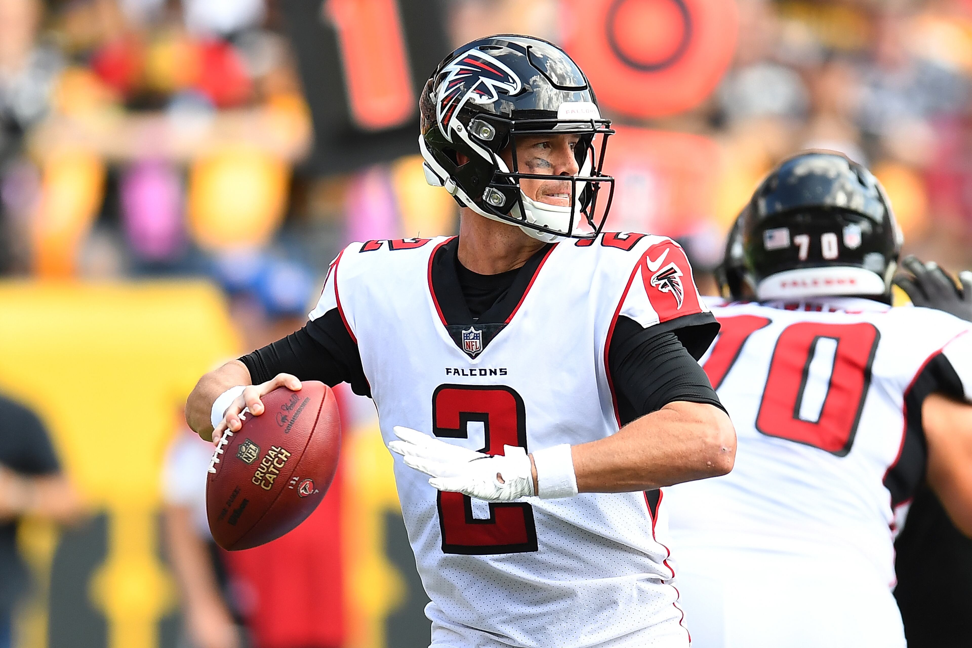 Falcons QB Matt Ryan drops back to pass in the first half of Sunday's game against the Steelers in Pittsburgh. (Photo by Joe Sargent/Getty Images)
