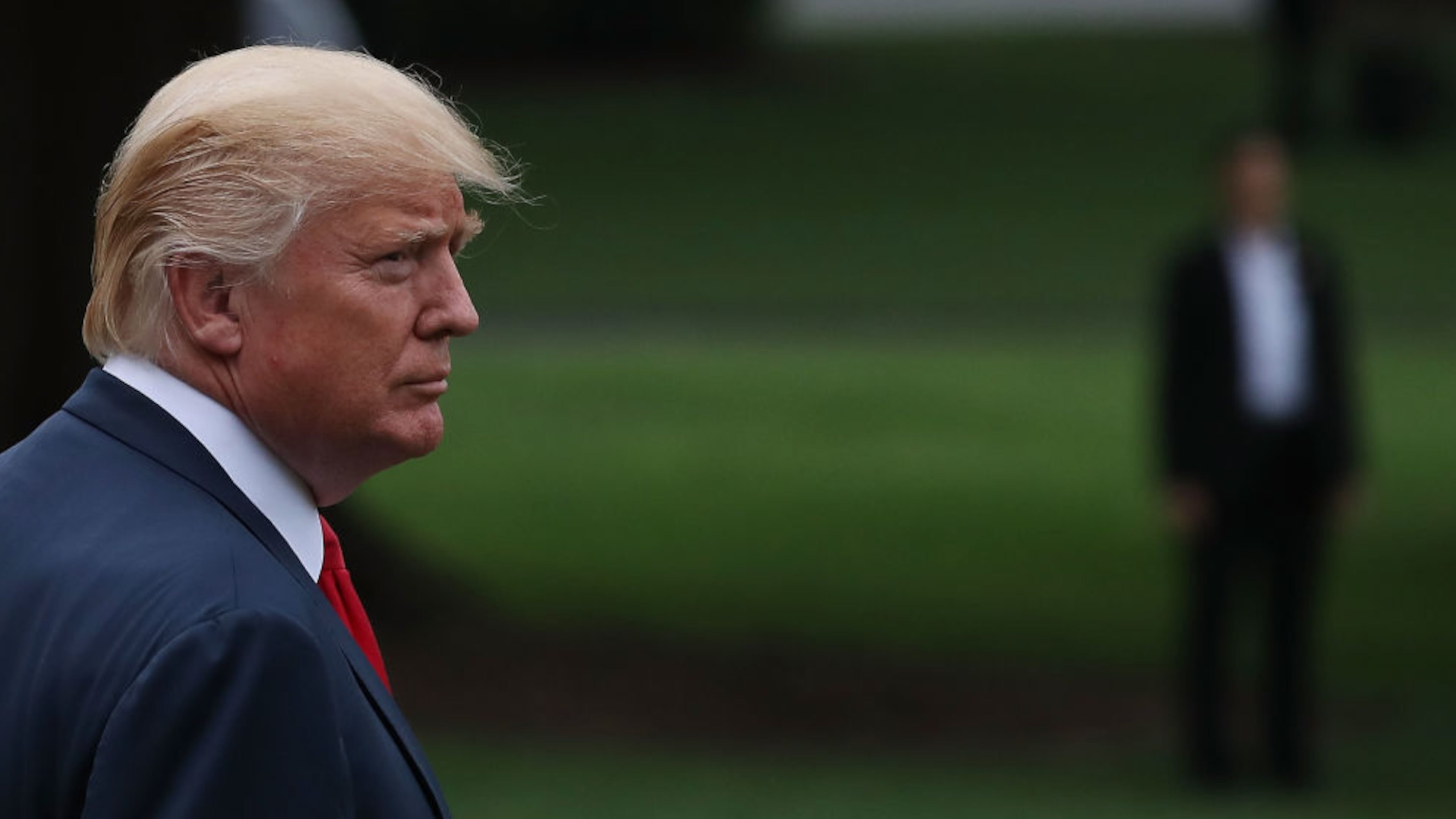 WASHINGTON, DC - AUGUST 14: US President Donald Trump walks toward Marine One on the South Lawn at the White House, on August 14, 2017 in Washington, DC. President Trump is traveling to New York where he will attend his first meeting of the United Nations General Assembly. (Photo by Mark Wilson/Getty Images)