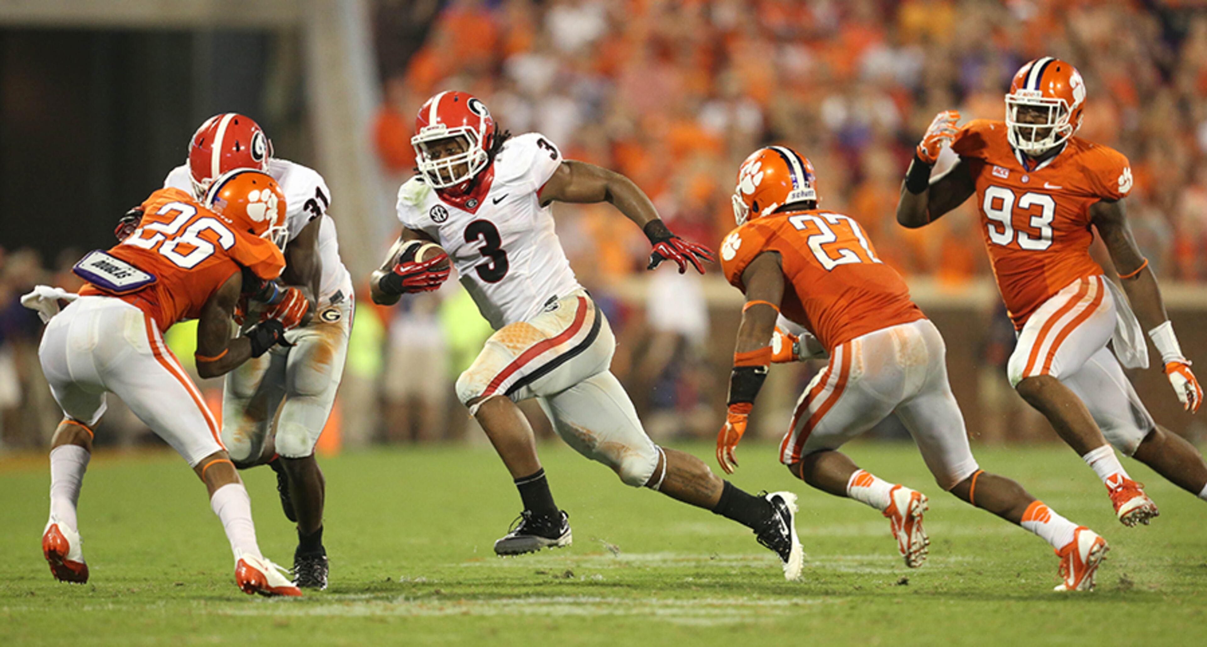 2013: After consecutive games, the rivalry would lay dormant for nine years. Clemson's defense, which was one of the biggest question marks in the game sacked Georgia's Aaron Murray four times. But it was injuries that hurt Georgia the most. Todd Gurley ran for 154 yards and two touchdowns, but was hobbled by a quad injury. The team also lost leading receiver Malcolm Mitchell to a knee injury early in the game when he celebrated Gurley's scoring run.