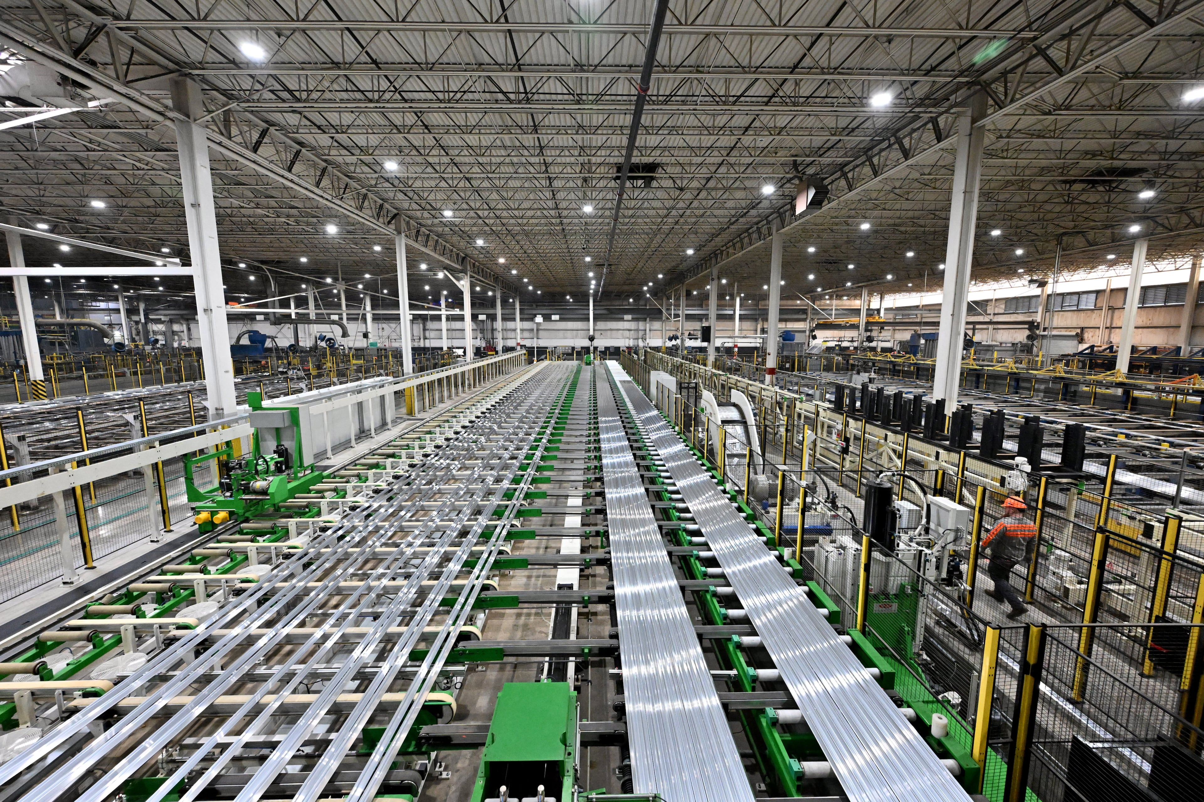 Aluminum products from new electric extruder machinery are on a production line at Hydro’s aluminum extrusion plant, Wednesday, Feb. 25, 2026, in Gainesville. (Hyosub Shin/AJC)