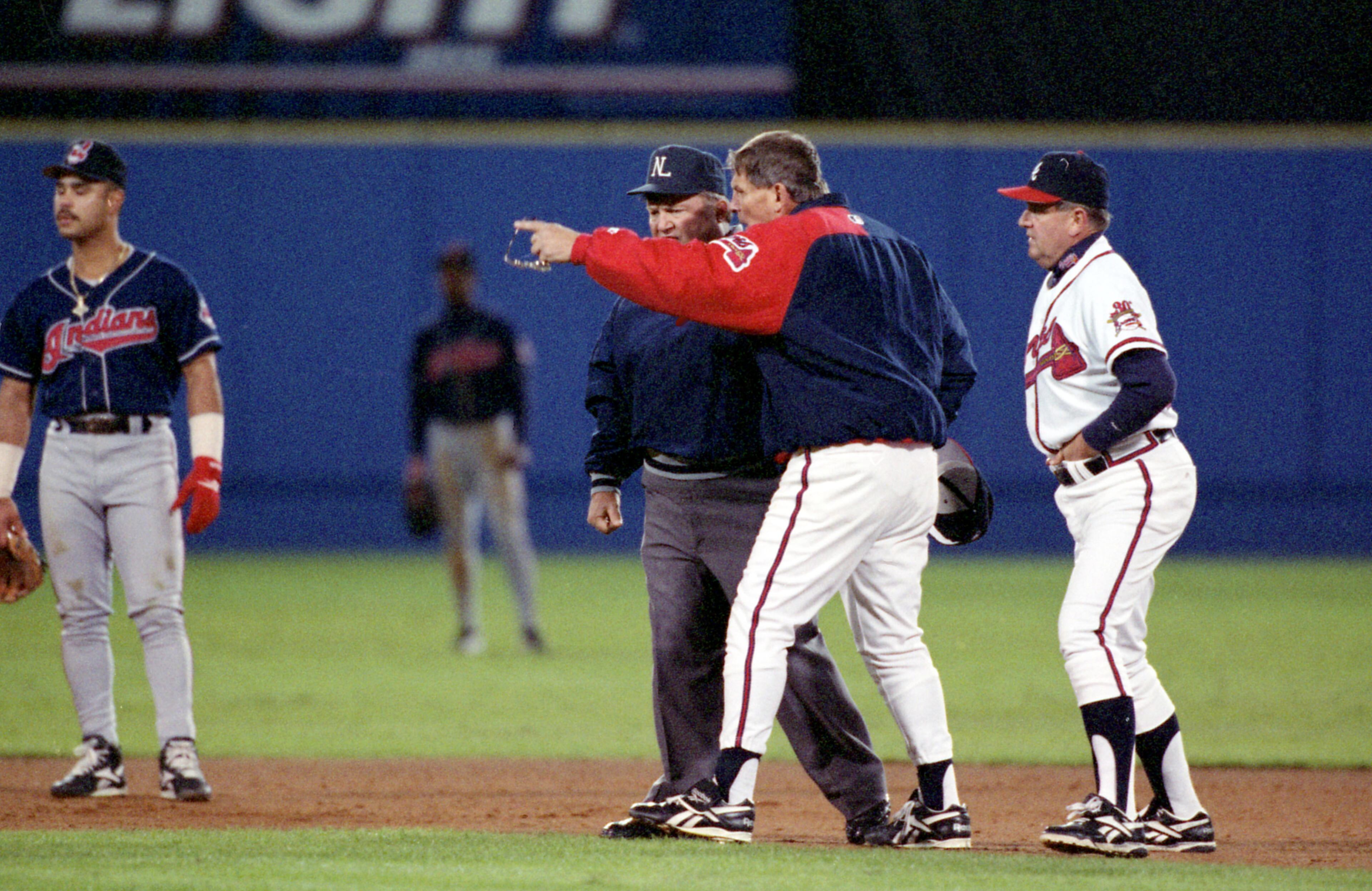 OCTOBER 21, 1995 ATLANTA Braves Manager Bobby Cox disputes a bad call, World Series Game One, 1995 Jonathan Newton/AJC STAFF