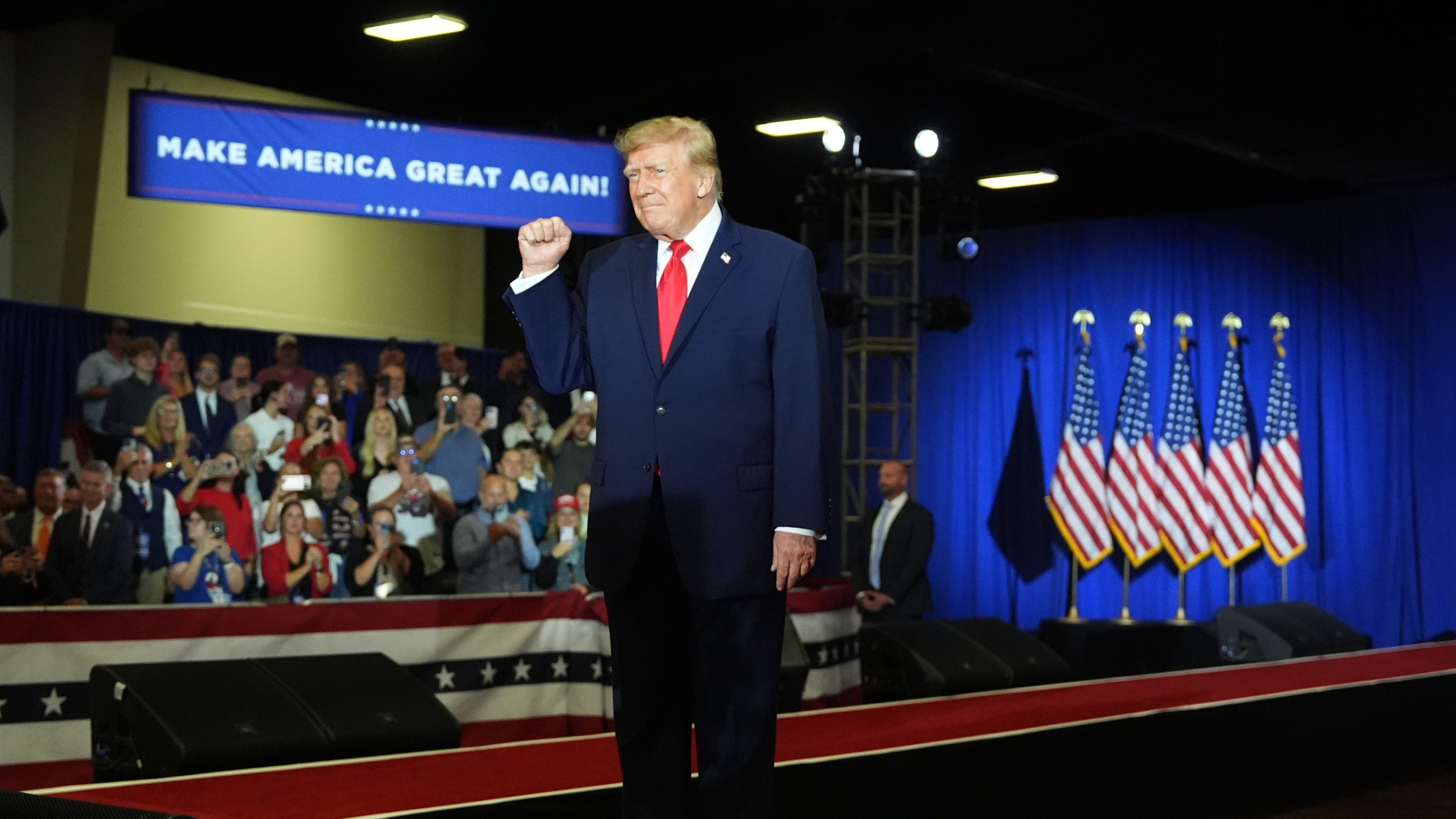 President Donald Trump arrives at a campaign rally at the Choctaw Event Center, Thursday, Oct. 1, 2026, in Durant, Okla. (AP Photo/Alex Brandon)