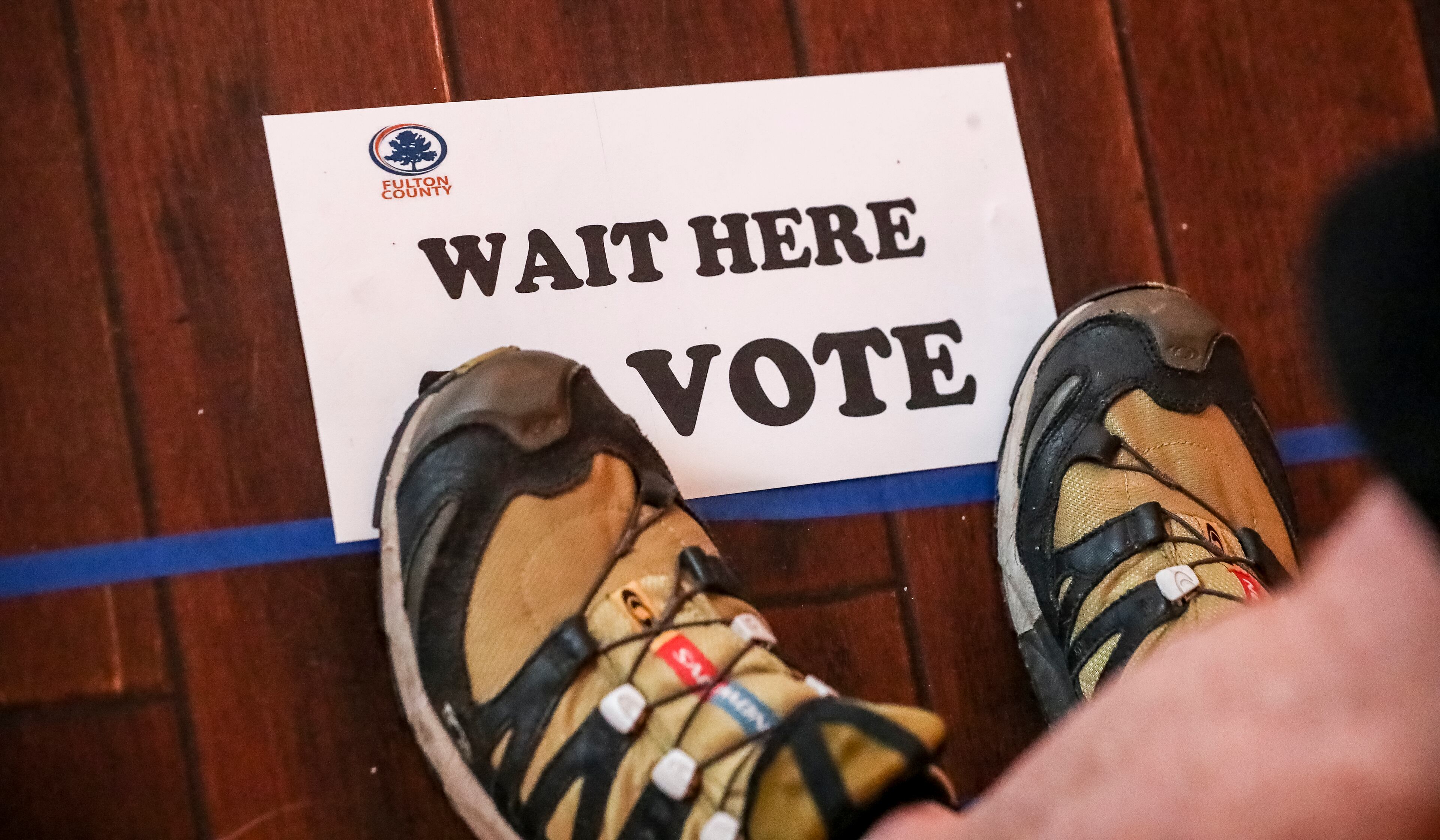 Voters at Park Tavern located at 500 10th Street NE, Atlanta. (John Spink / John.Spink@ajc.com)