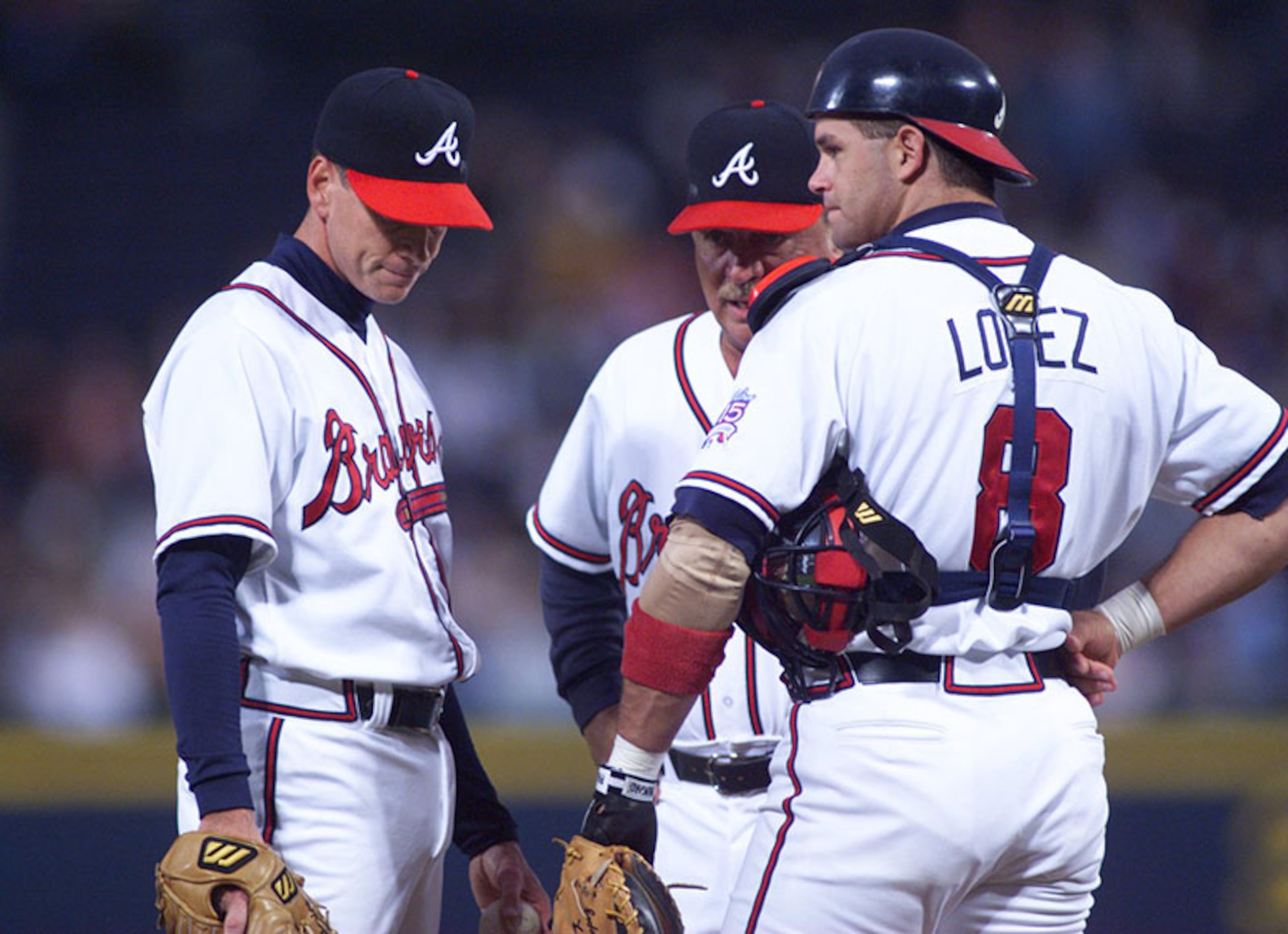 After sharing duties with Charlie O'Brien and Eddie Perez for four seasons, he established himself as the Braves regular catcher in 1996.