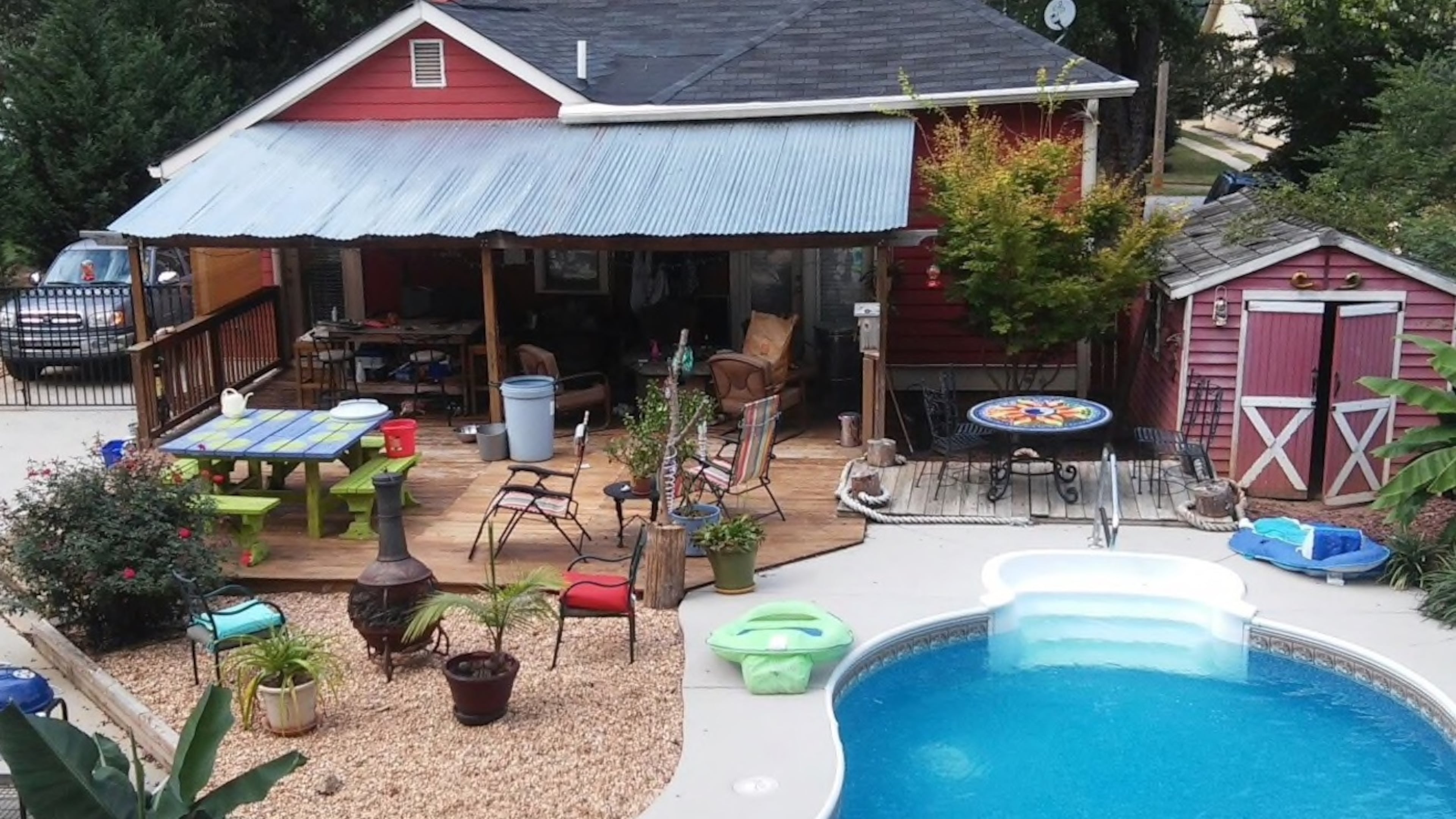 The homeowners of this little red gem with ride assist if you make arrangements.