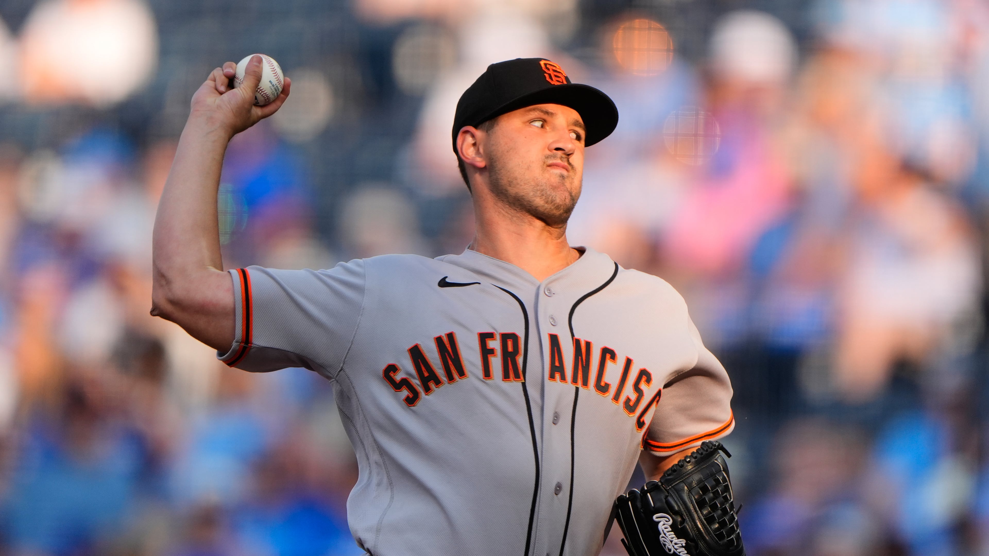 San Francisco Giants starting pitcher Tyler Mahle throws during the first inning of a baseball game against the Kansas City Royals, Tuesday, July 21, 2026, in Kansas City, Mo. (AP Photo/Charlie Riedel)