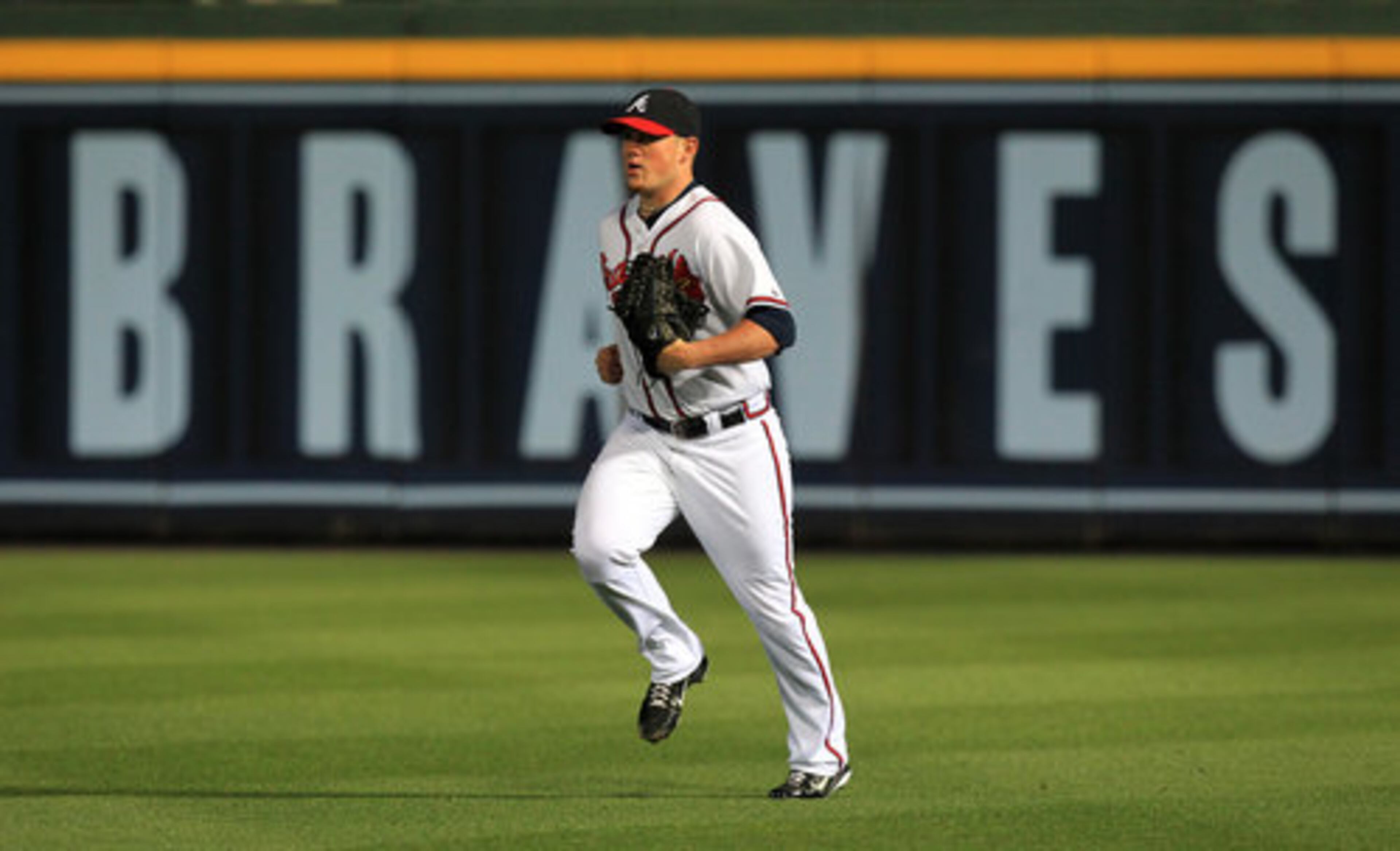 Kimbrel changed his entrance music this season to the very closer-ly "Welcome to the Jungle."