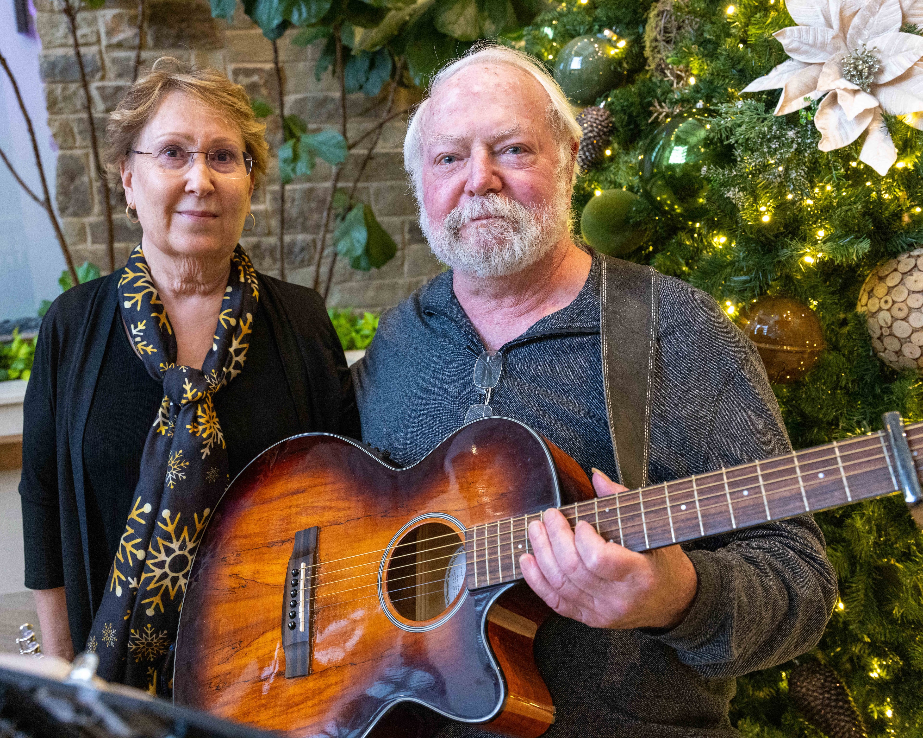 Barb Russell and Dave Walter built an expansive repertoire: patriotic tunes, old standards from the ’40s through the ’60s, and songs from nearly every genre. (Phil Skinner for the AJC)