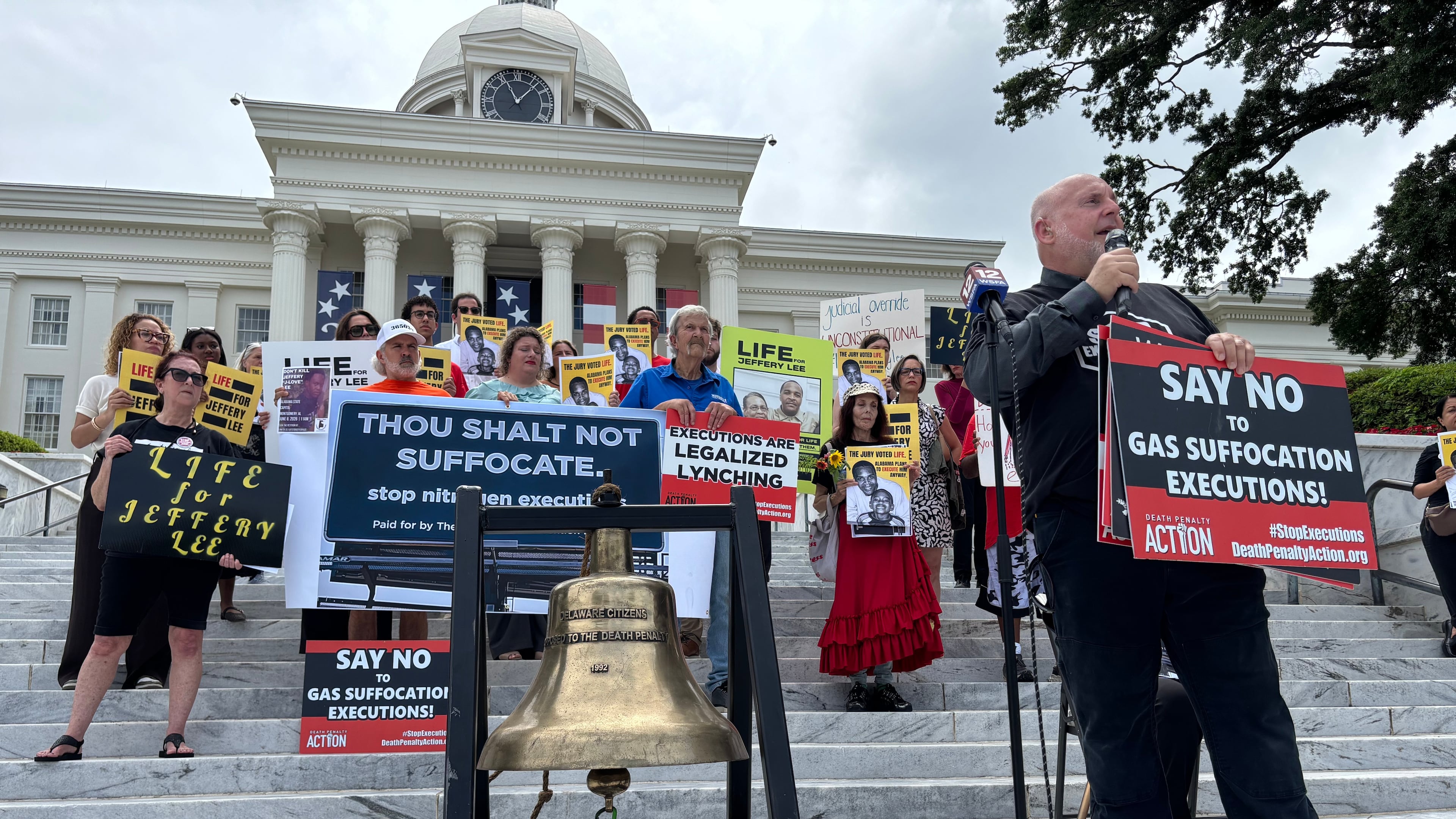 Abraham Bonowitz, of the group Death Penalty Action, leads a demonstration outside the Capitol in Montgomery, Ala., on Monday, June 8, 2026, to oppose an upcoming execution in Alabama. (AP Photo/Kim Chandler)