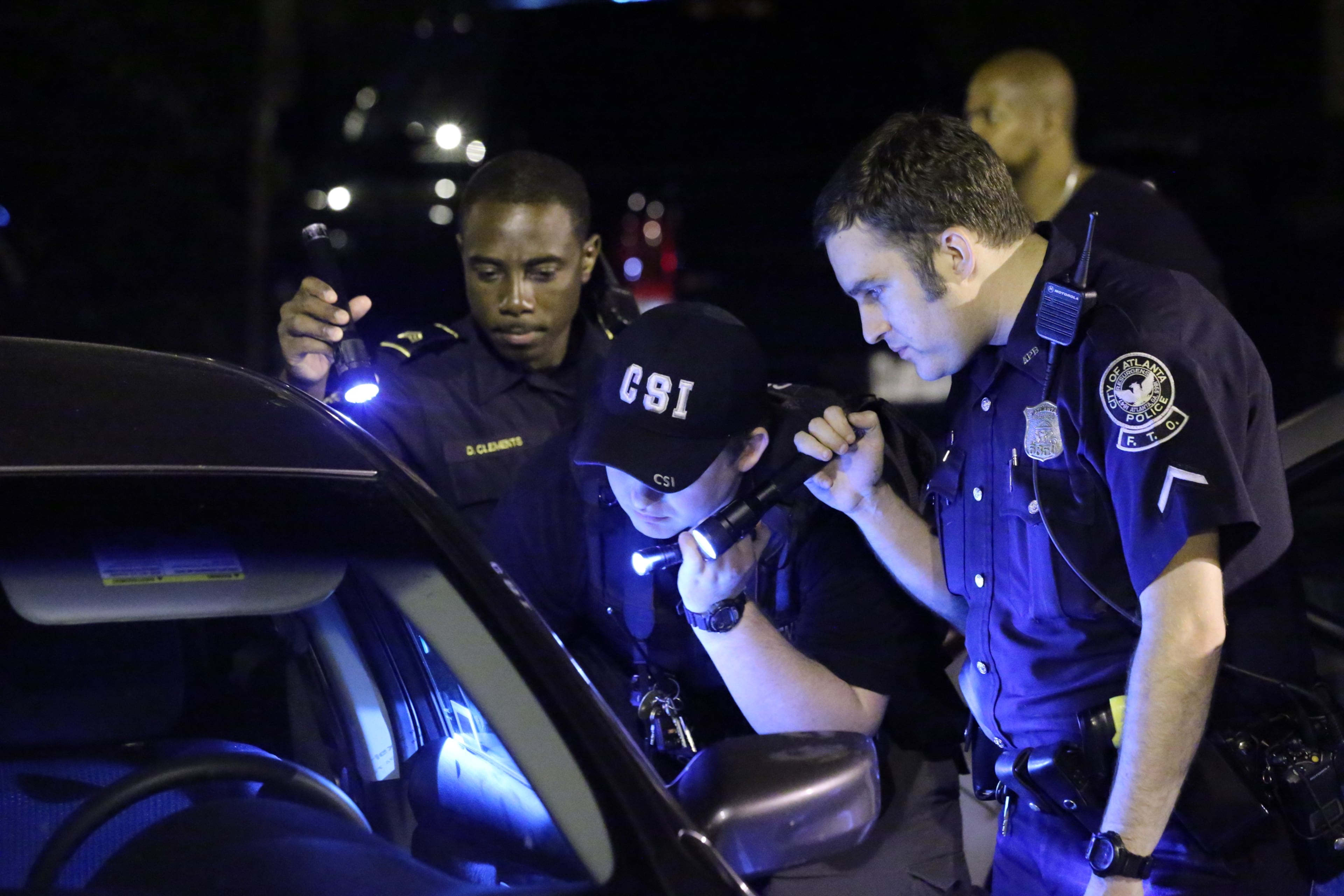The break-ins were reported shortly after 4 a.m. in the parking lot of the Glenwood East complex on Stovall Street, off Moreland Avenue and just south of I-20, according to Atlanta police. JOHN SPINK / JSPINK@AJC.COM