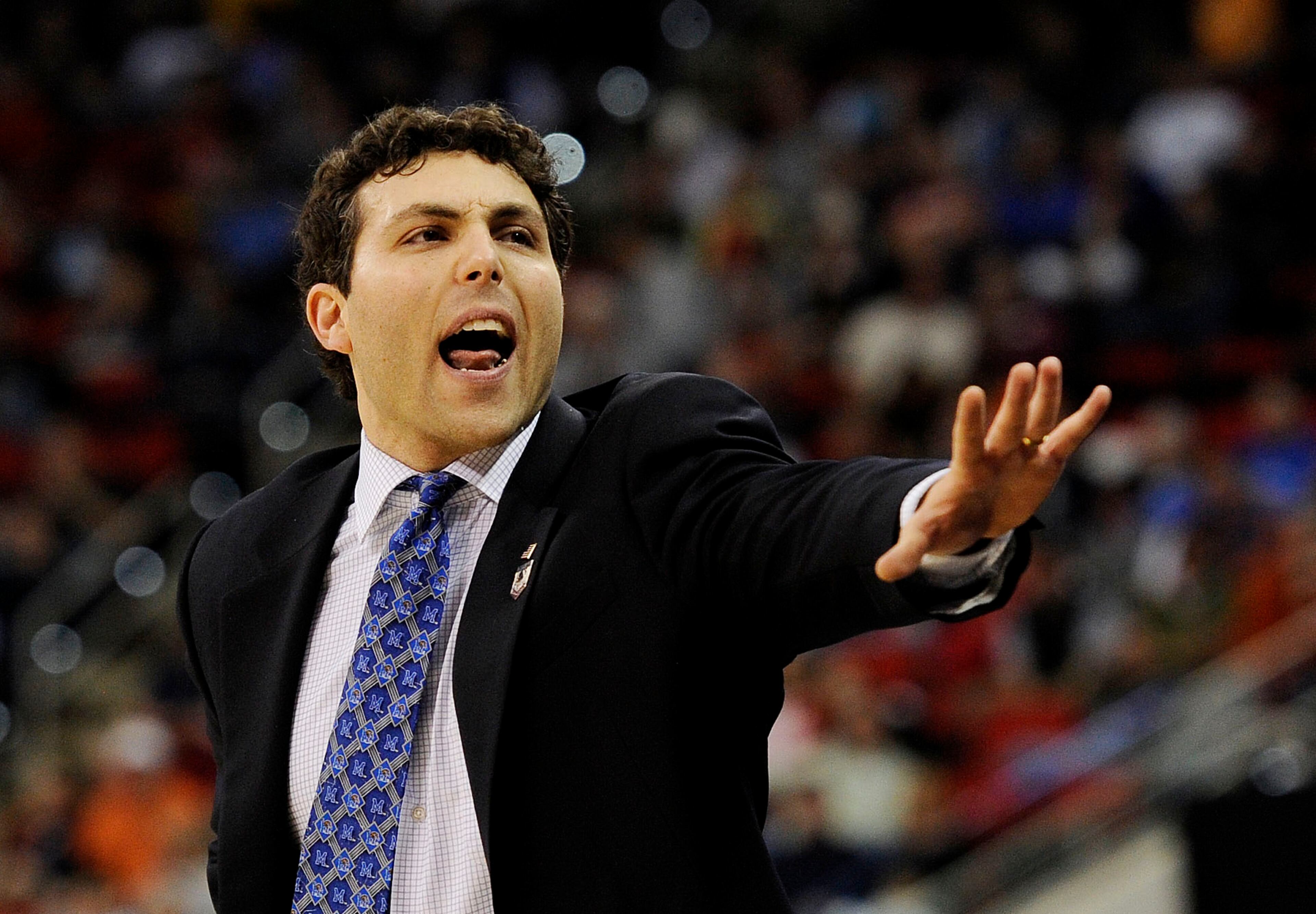 Head coach Josh Pastner of the Memphis Tigers reacts in the second half against the George Washington Colonials in 2014. (Photo by Grant Halverson/Getty Images)