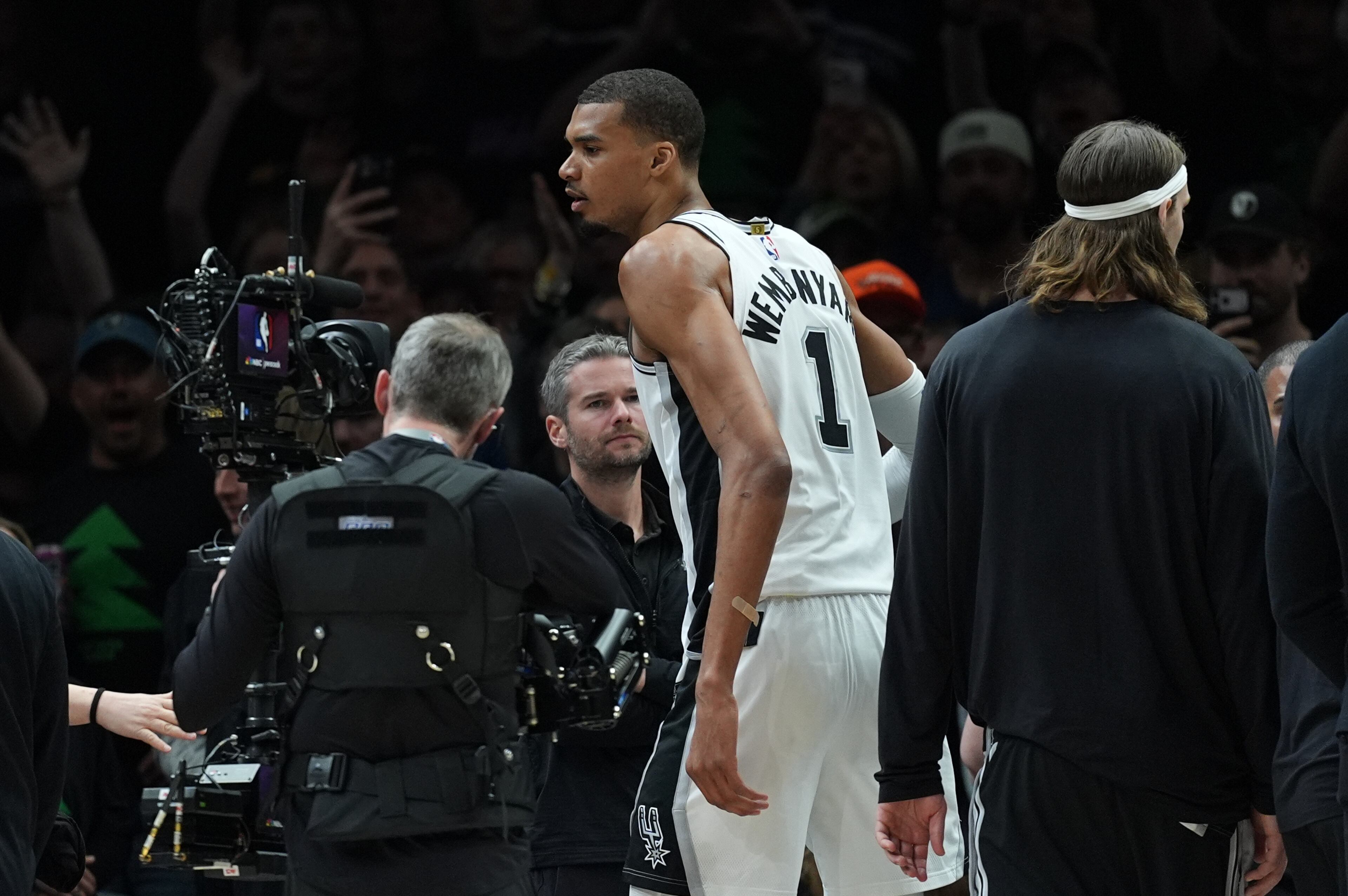 APTOPIX Spurs Timberwolves Basketball