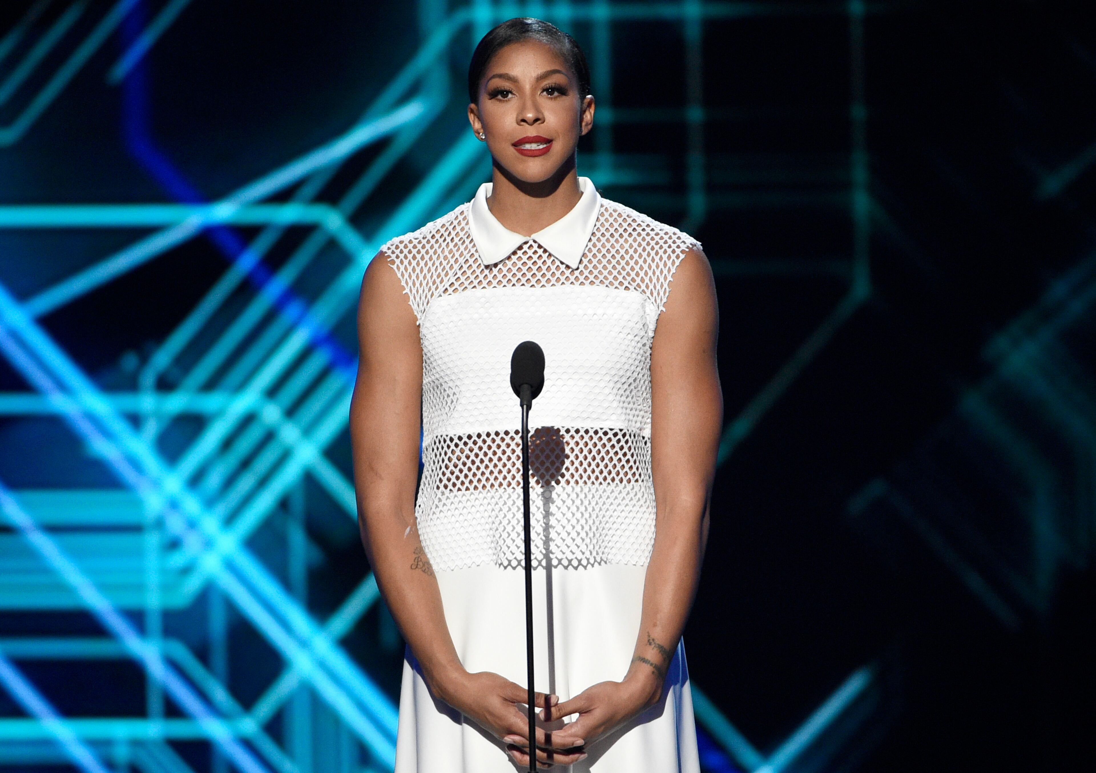 WNBA basketball player Candace Parker, of the Los Angeles Sparks, presents the award for best coach at the ESPYS at the Microsoft Theater on Wednesday, July 12, 2017, in Los Angeles. (Photo by Chris Pizzello/Invision/AP)
