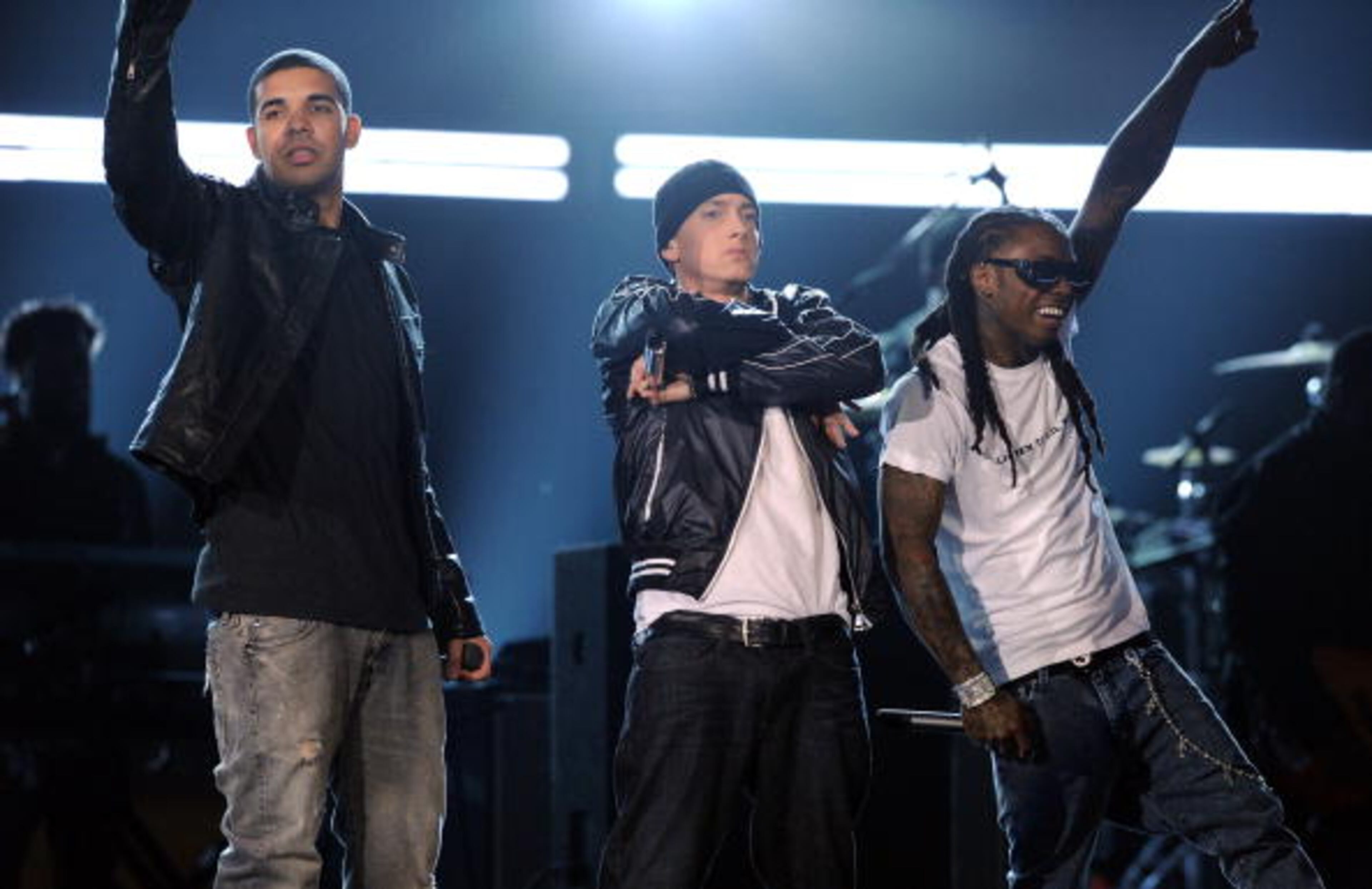 LOS ANGELES, CA - JANUARY 31: (L-R) Rappers Drake, Eminem, and Lil Wayne perform onstage during the 52nd Annual GRAMMY Awards held at Staples Center on January 31, 2010 in Los Angeles, California. (Photo by Kevin Winter/Getty Images)