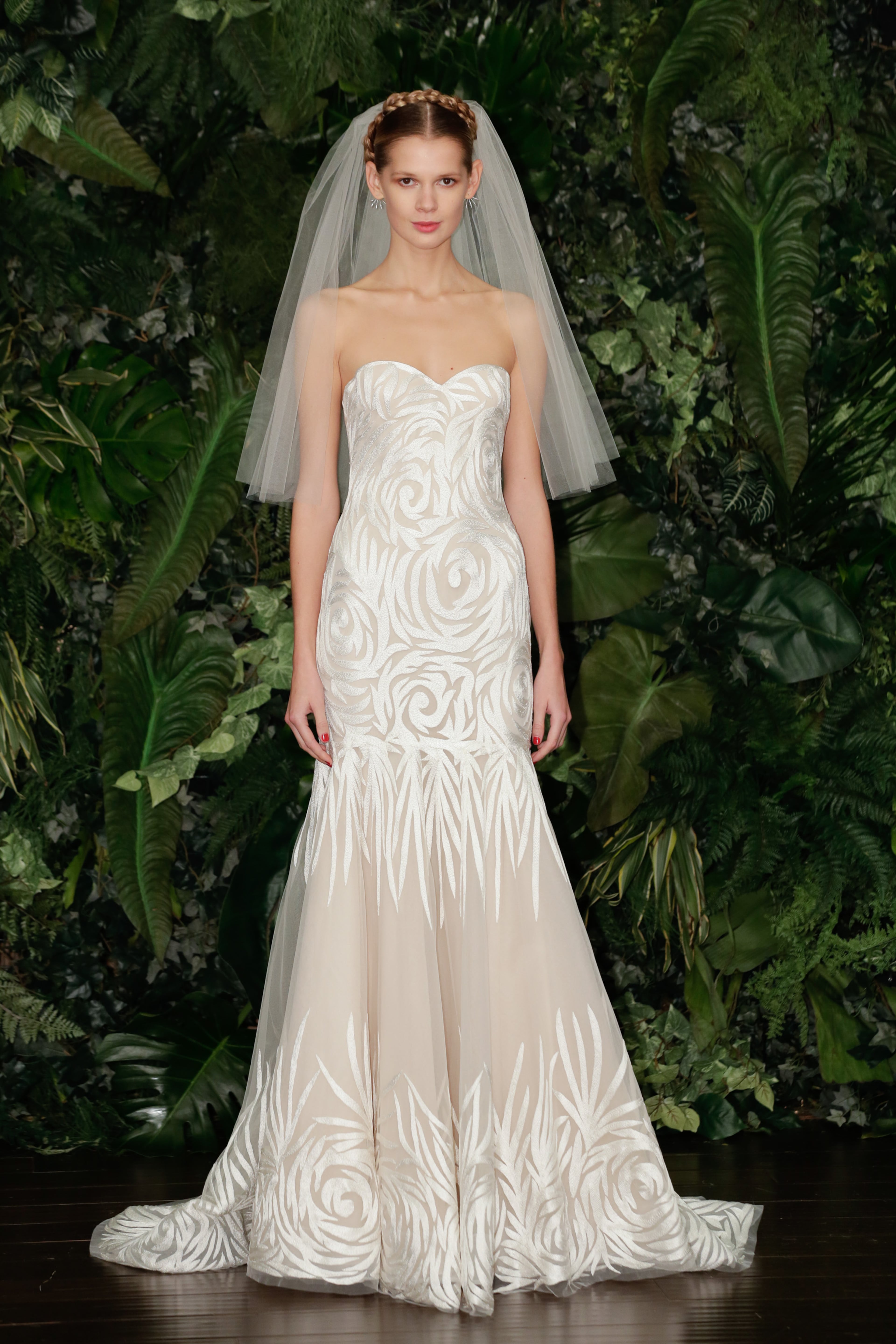 A model poses during the Naeem Khan Fall/Winter 2014 Bridal Collection presentation and reception on Oct. 12, 2013, in New York City.