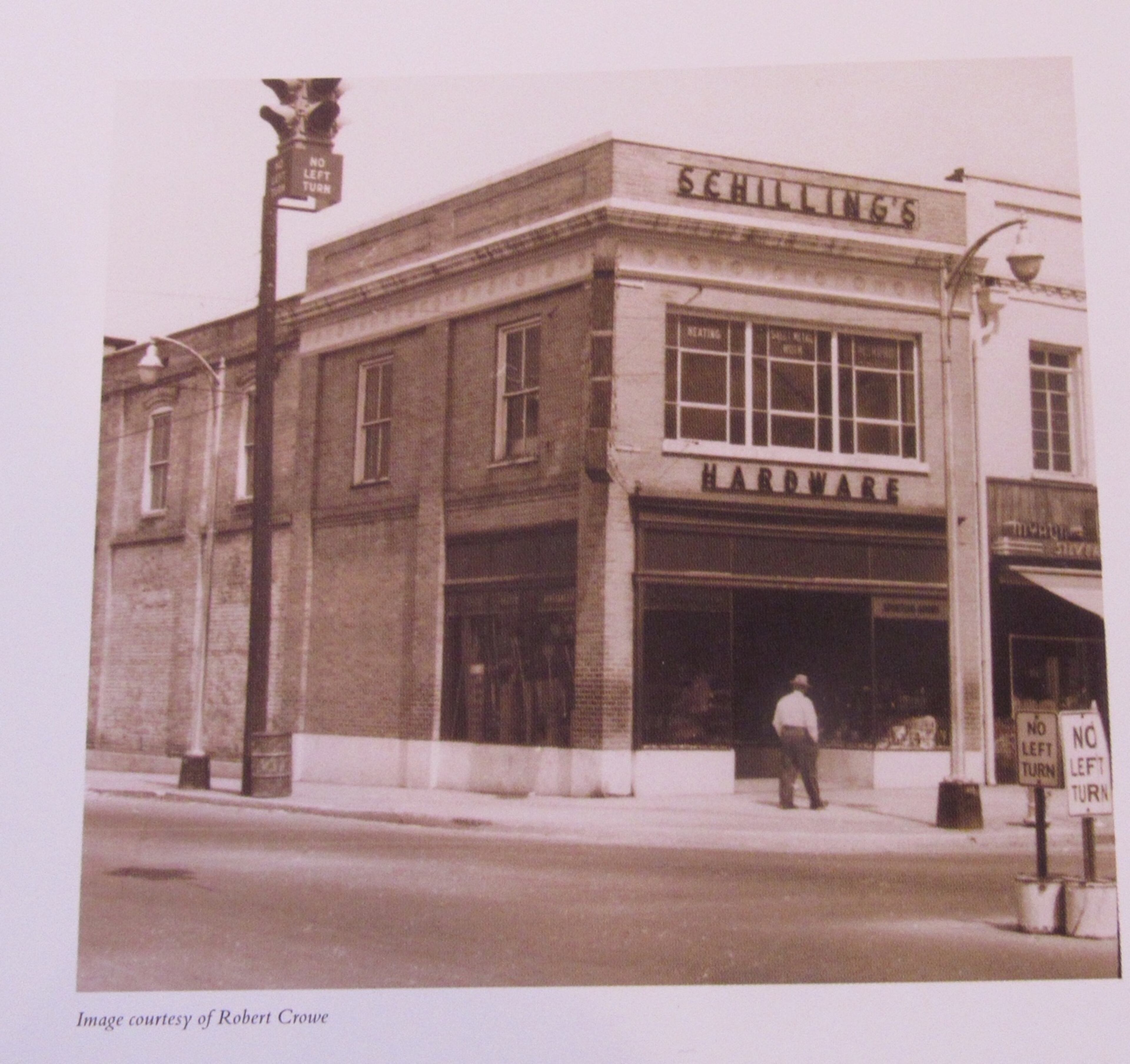Schilling's, then a hardware store, in the 1930s after it was rebuilt following a fire. Photo courtesy of Robert Crowe via "Marietta: The Gem City of Georgia," by Douglas M. Frey.