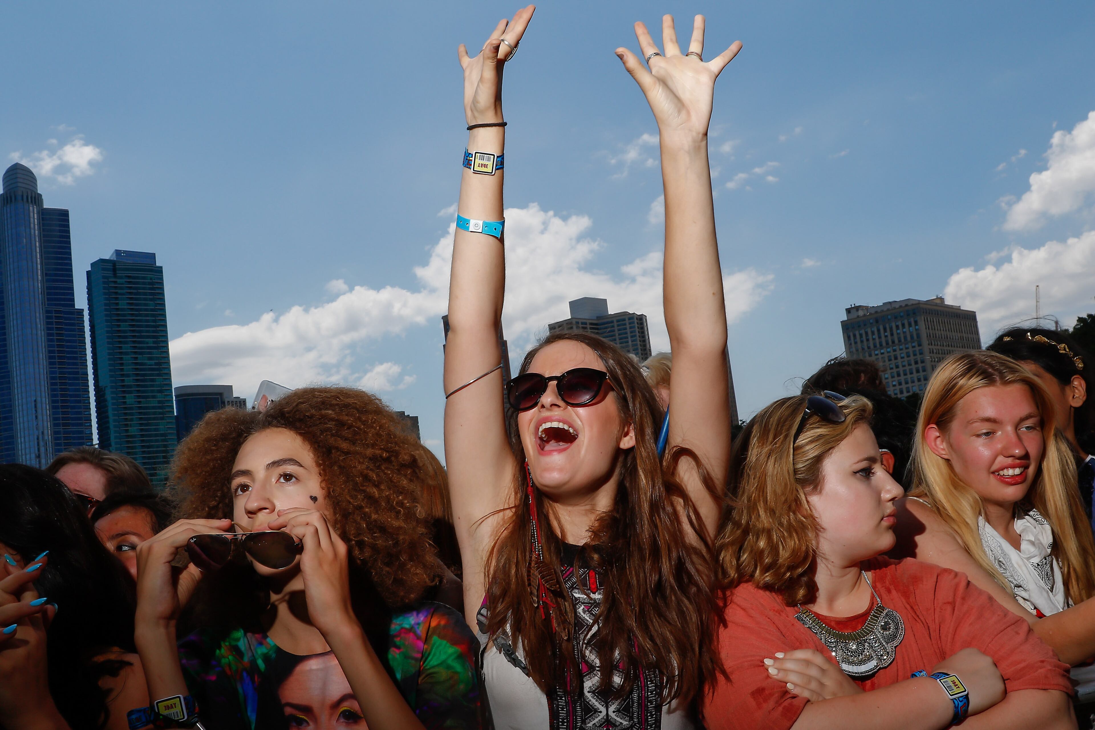 CHICAGO - AUG 02: General atmosphere at 2015 Lollapalooza at Grant Park on August 2, 2015 in Chicago, Illinois (Photo by Michael Hickey/Getty Images)