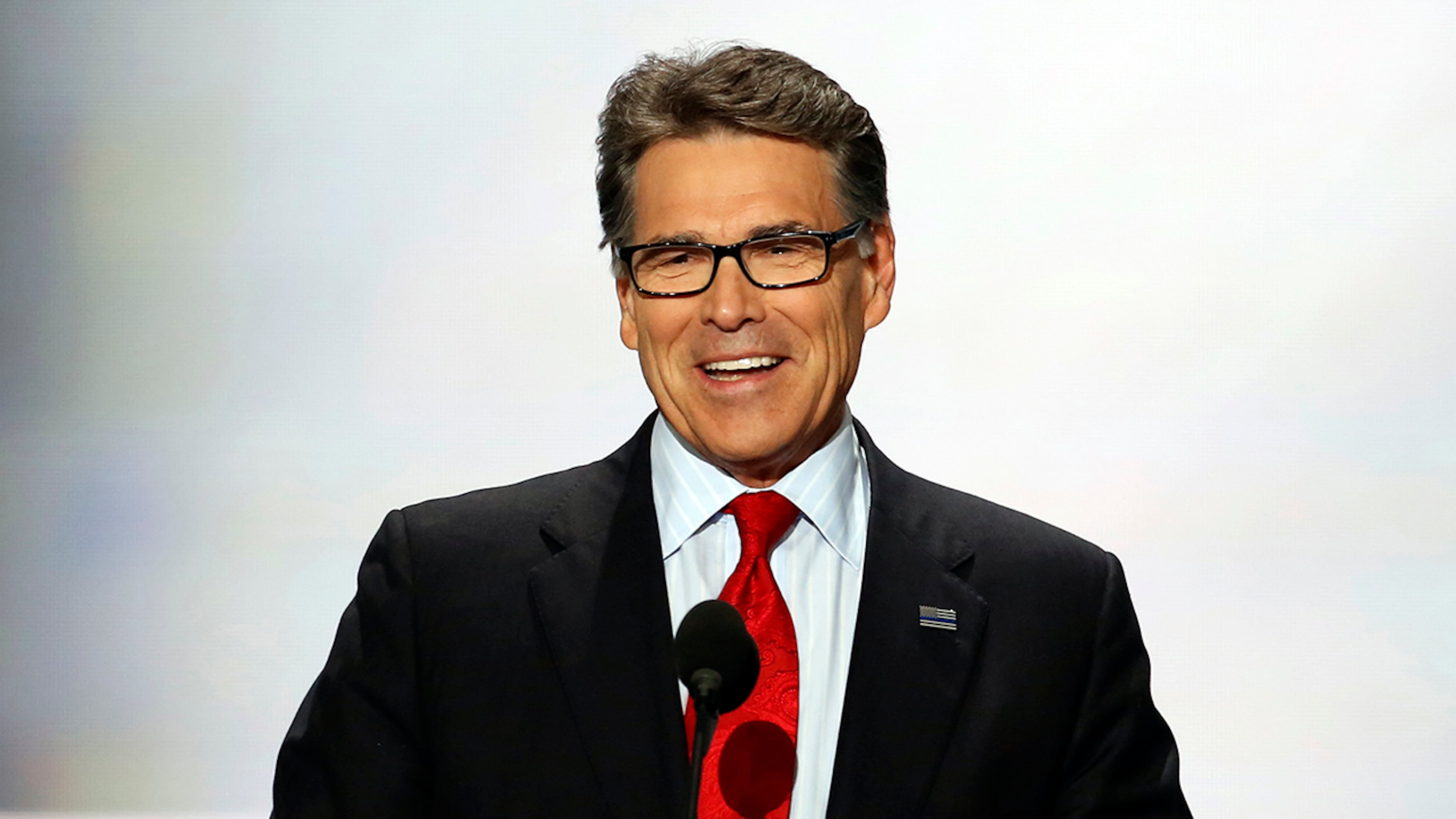 CLEVELAND, OH - JULY 18: On the first night of the Republican National Convention, Govenor Rick Perry addresses the delegates in Cleveland, OH on July 18, 2016. (Photo by Carolyn Cole/Los Angeles Times via Getty Images)