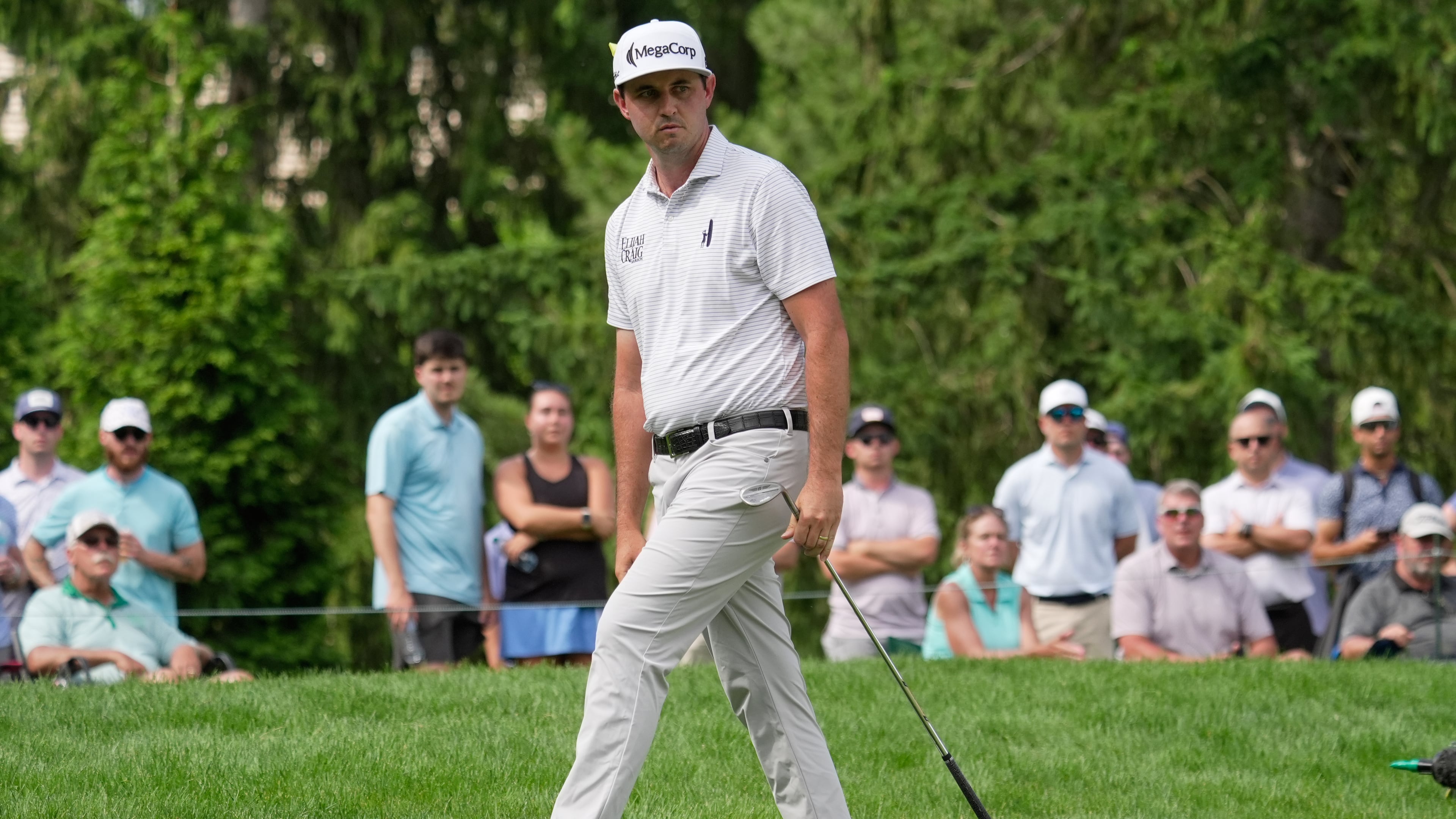 J.T. Poston reacts to his chip shot onto the sixth green during the third round of the Memorial golf tournament, in Dublin, Ohio, Saturday, June 6, 2026. (AP Photo/Sue Ogrocki)