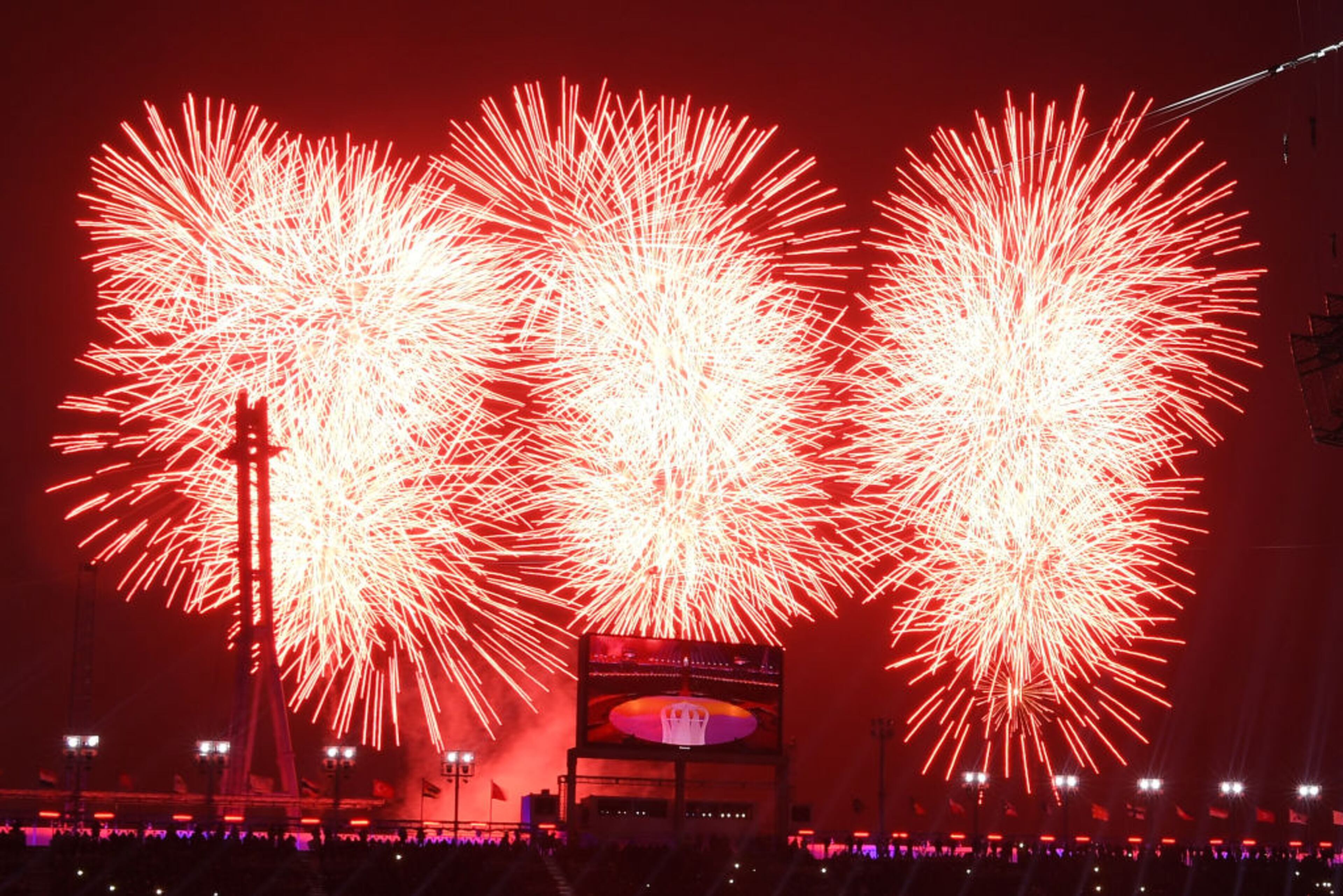 PYEONGCHANG-GUN, SOUTH KOREA - FEBRUARY 25: Fireworks explode at the start of the Closing Ceremony of the PyeongChang 2018 Winter Olympic Games at PyeongChang Olympic Stadium on February 25, 2018 in Pyeongchang-gun, South Korea. (Photo by David Ramos/Getty Images)