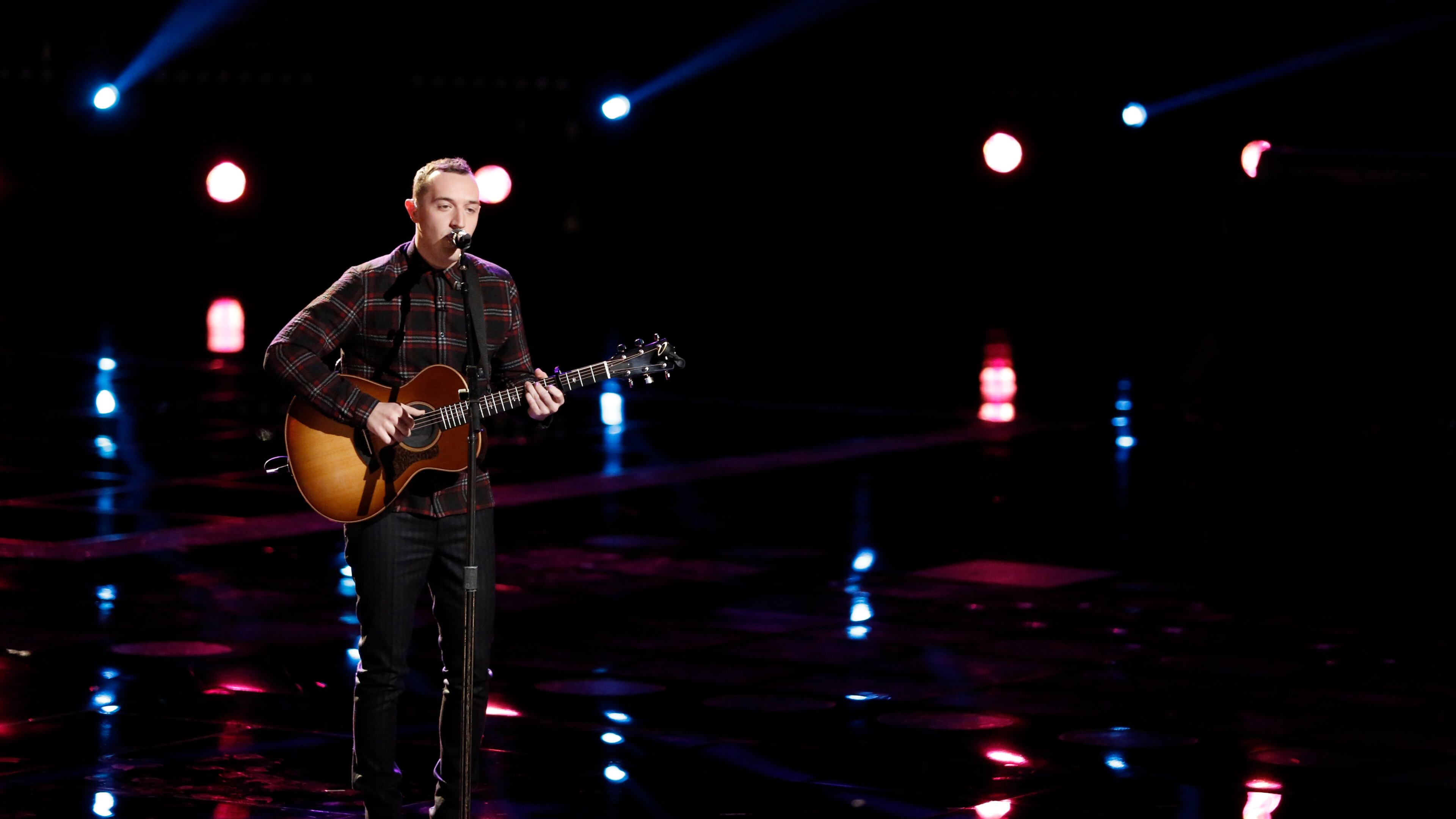 THE VOICE -- "Live Top 10" Episode 1116B -- Pictured: Aaron Gibson -- (Photo by: Tyler Golden/NBC)