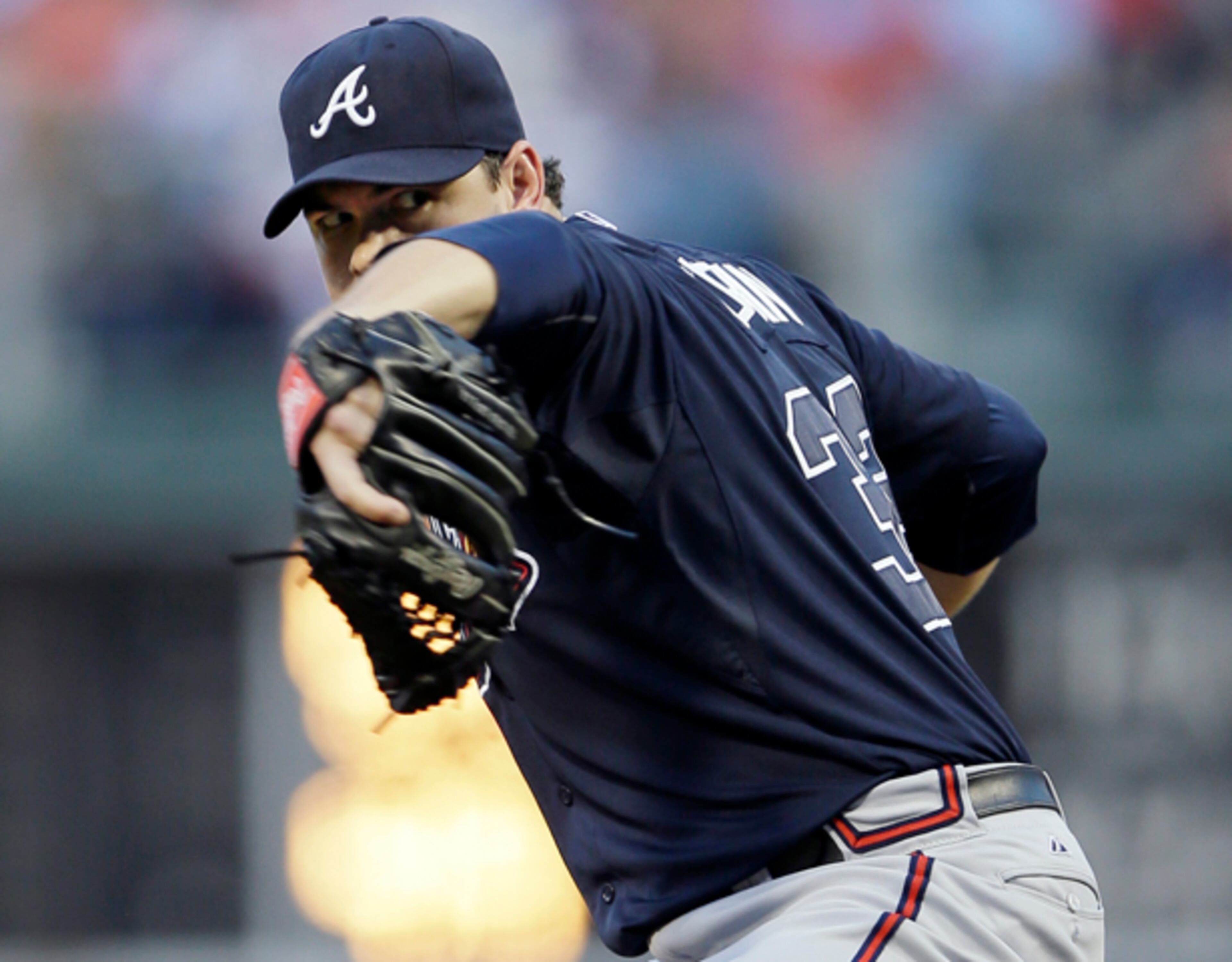 Durbin went 4-1 with a 3.10 ERA with 49 strikeouts over 61 relief innings for Atlanta. The 13-year veteran made $900,000 this season.