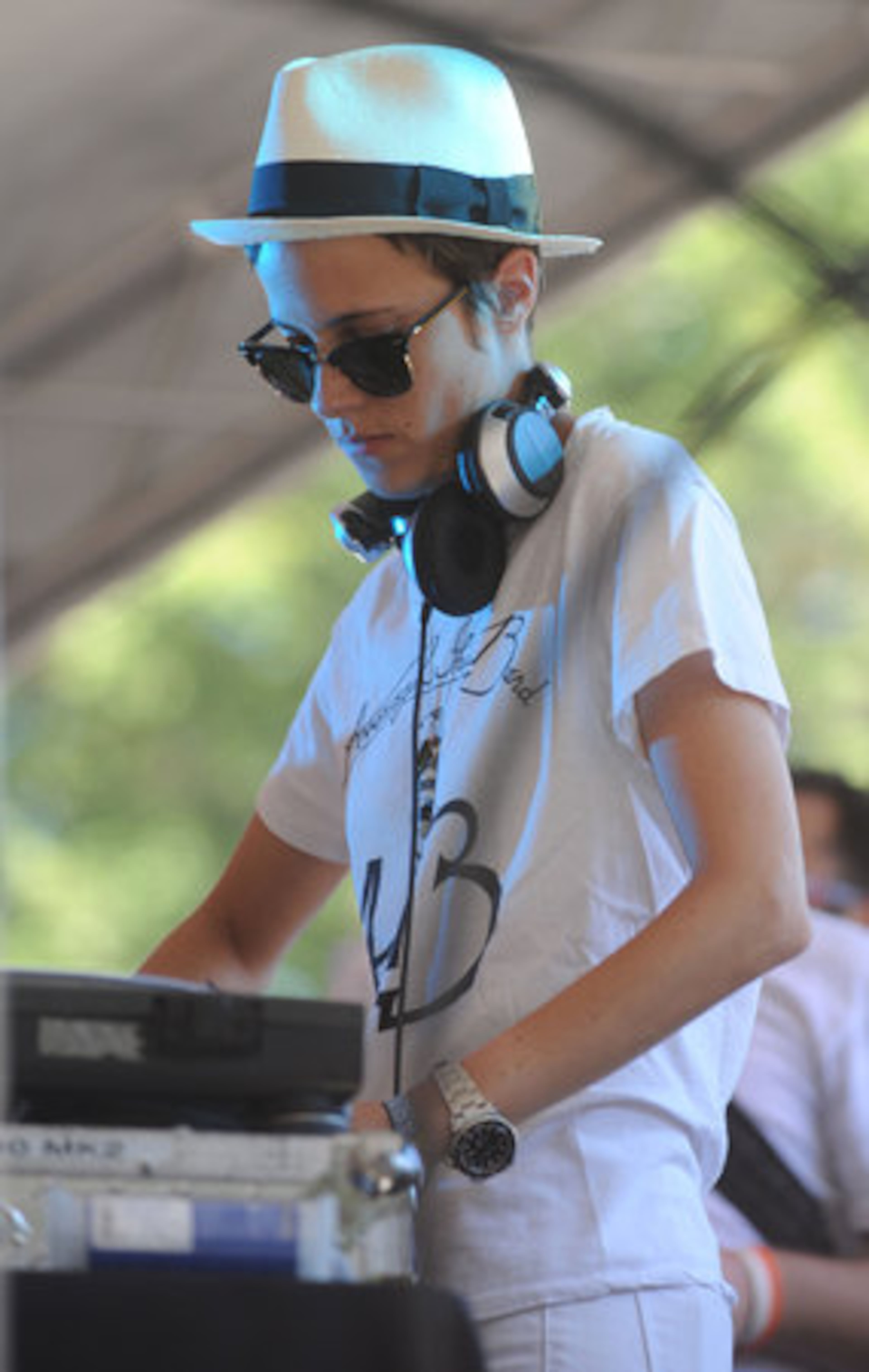 Samantha Ronson makes a guest DJ appearance during the second day .