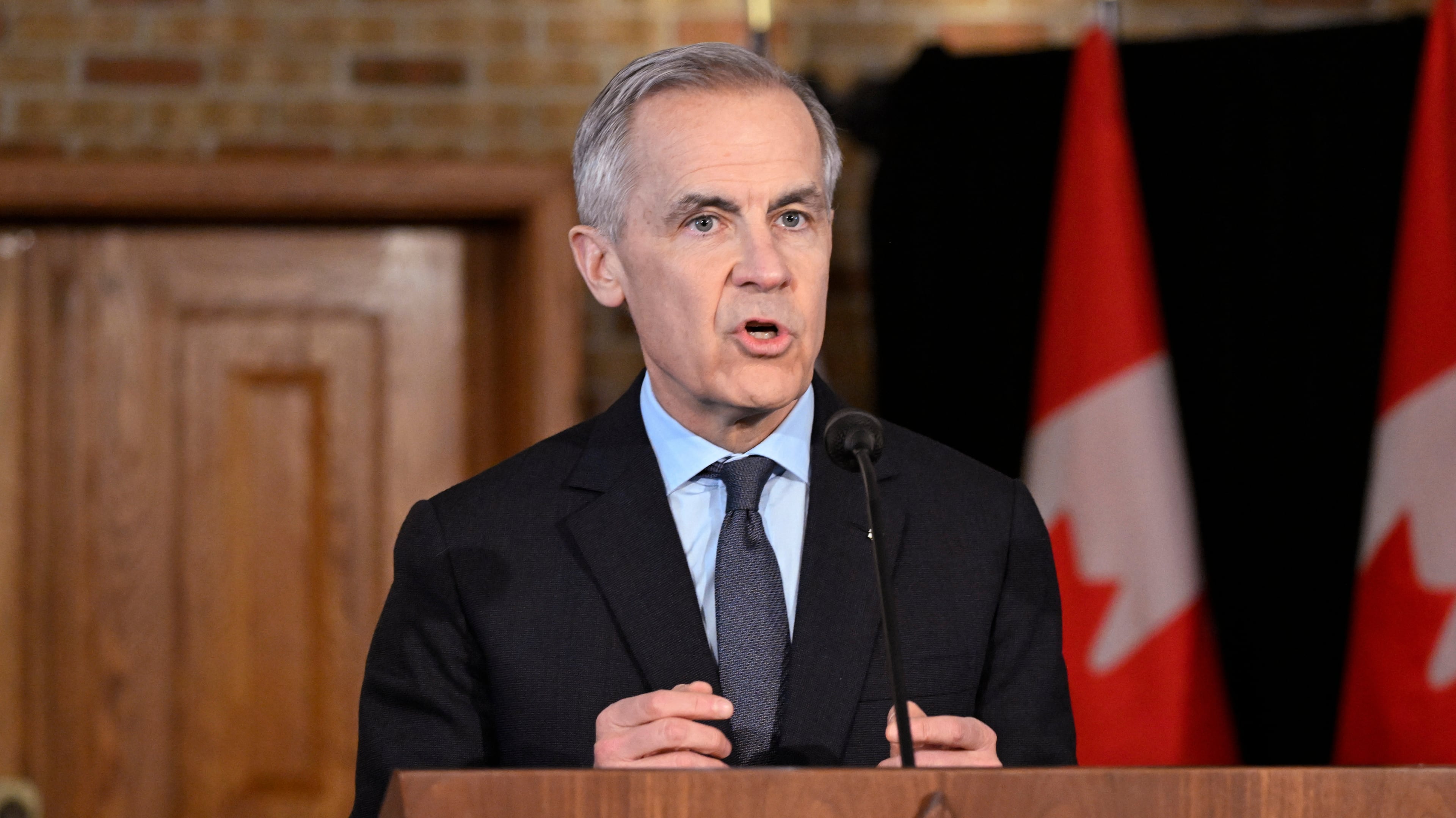 Prime Minister Mark Carney speaks at the beginning of a Cabinet Planning Forum at the Citadelle in Quebec City, Thursday, Jan. 22, 2026. (Jacques Boissinot /The Canadian Press via AP)