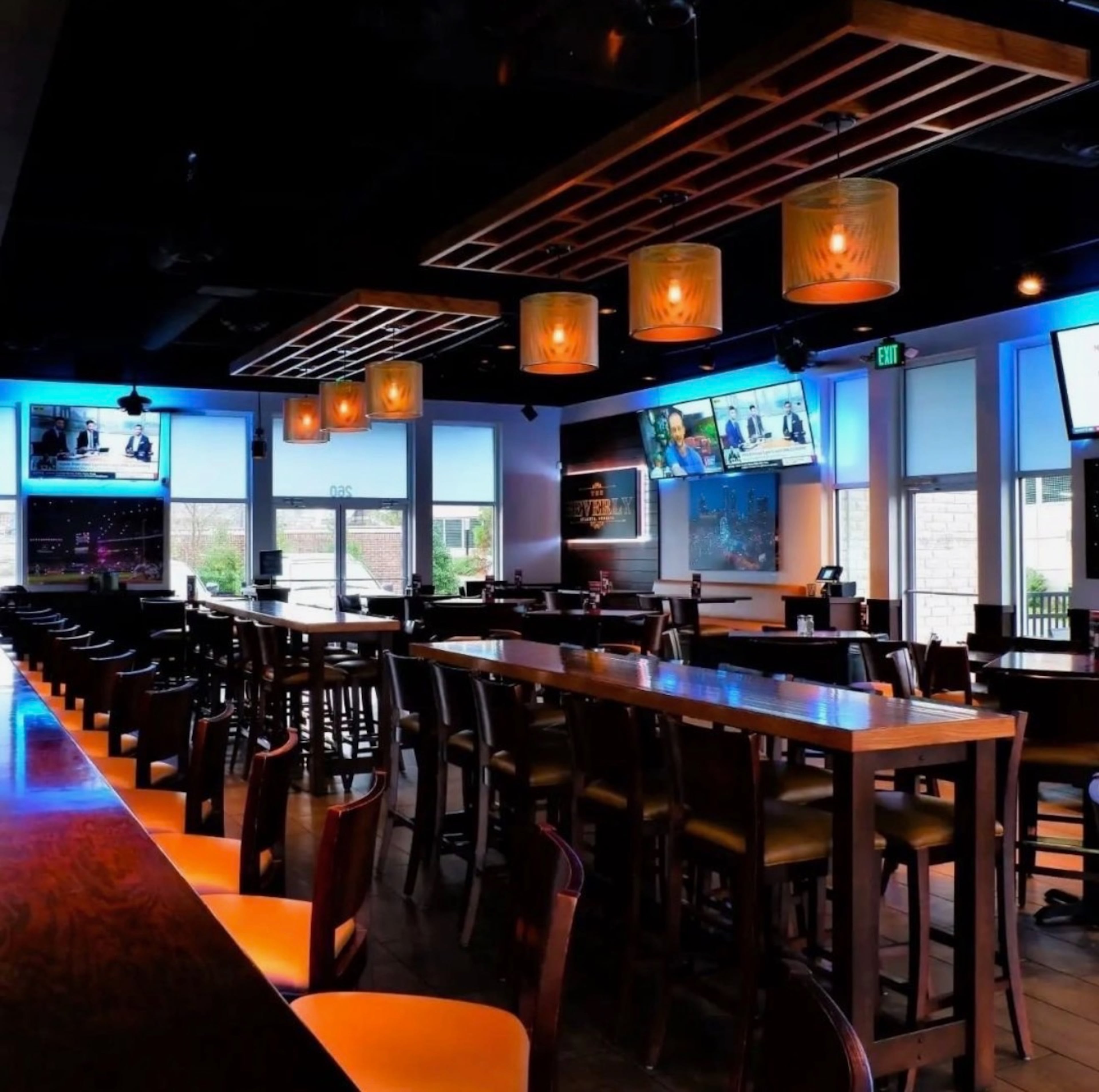 Find a Caribbean-inspired menu at the Beverly Restaurant in Grant Park. (Courtesy of the Beverly Restaurant)