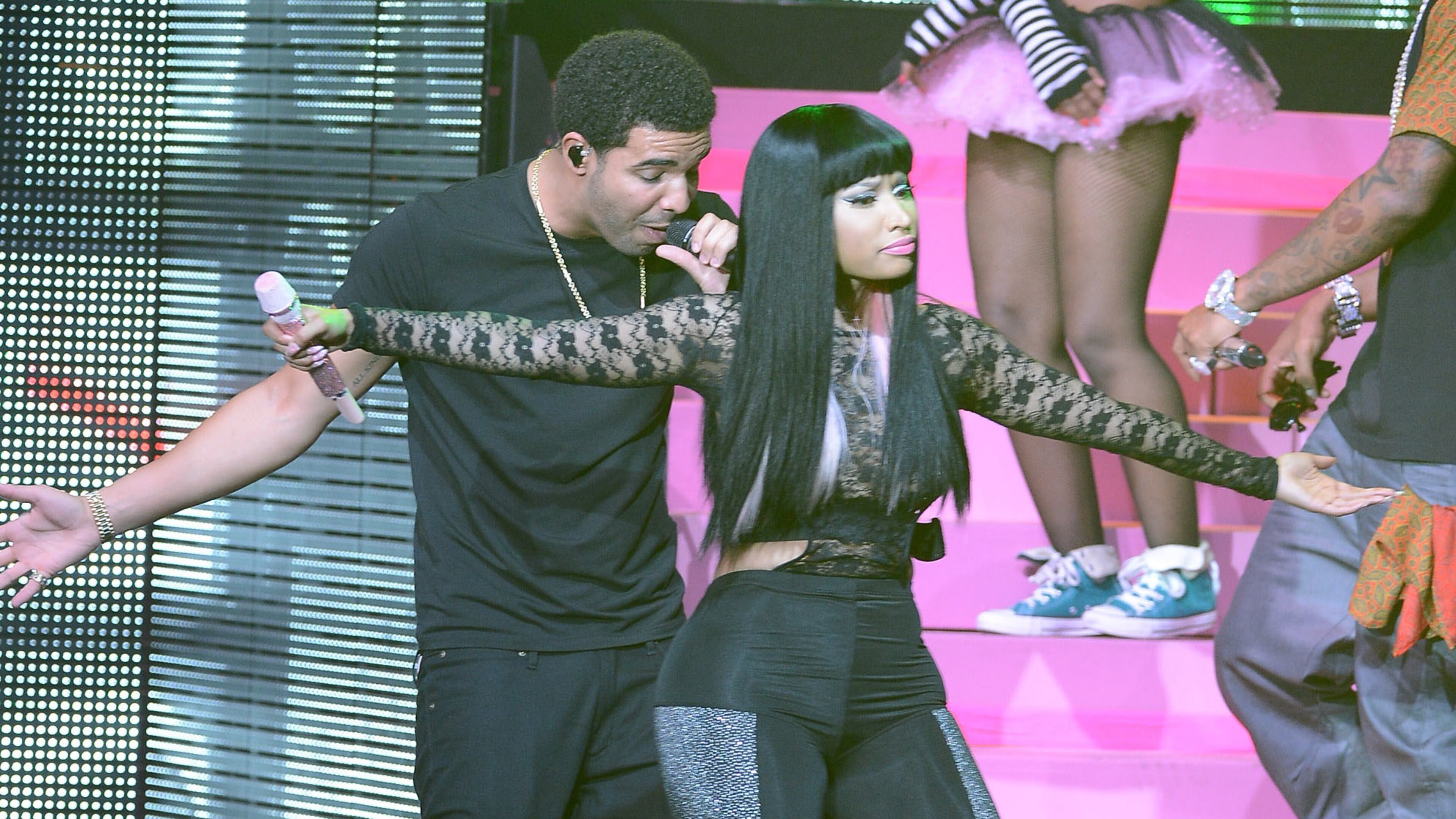 NEW YORK, NY - AUGUST 14: Nicki Minaj and Drake perform at Pepsi Presents Nicki Minaj's Pink Friday Tour at Roseland on August 14, 2012 in New York City. (Photo by Larry Busacca/Getty Images for Pepsi)