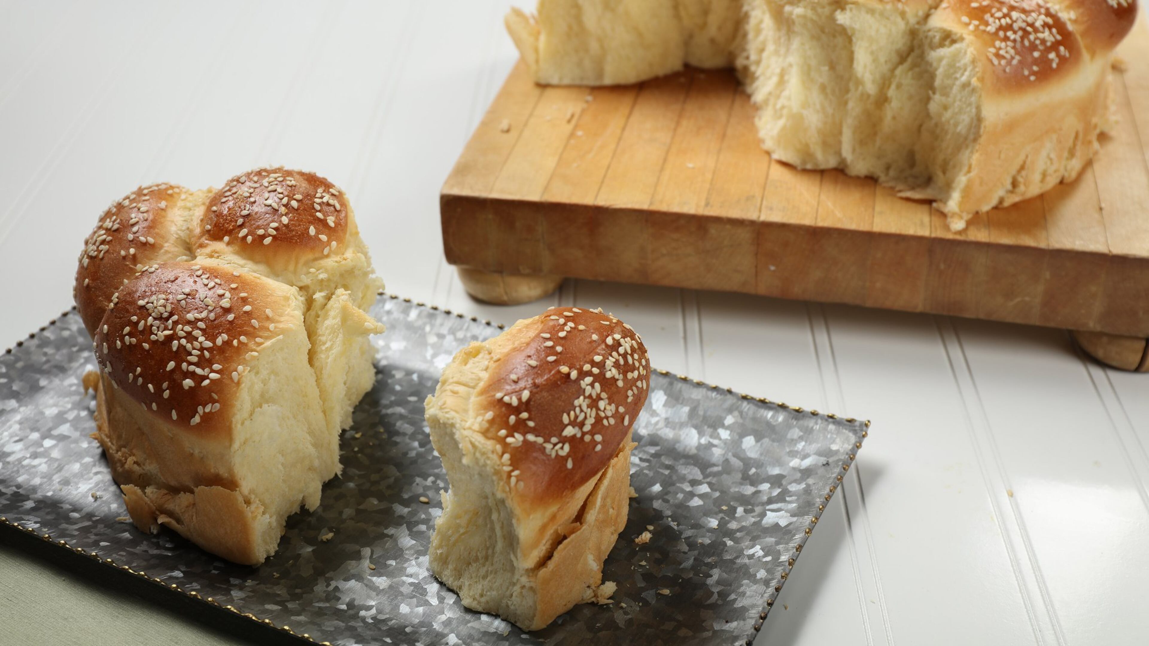 The egg bread dough makes pull-apart challah, shown here, or Parker House rolls. The choice is up to you; food styling by Joan Moravek. (Abel Uribe/Chicago Tribune/TNS)