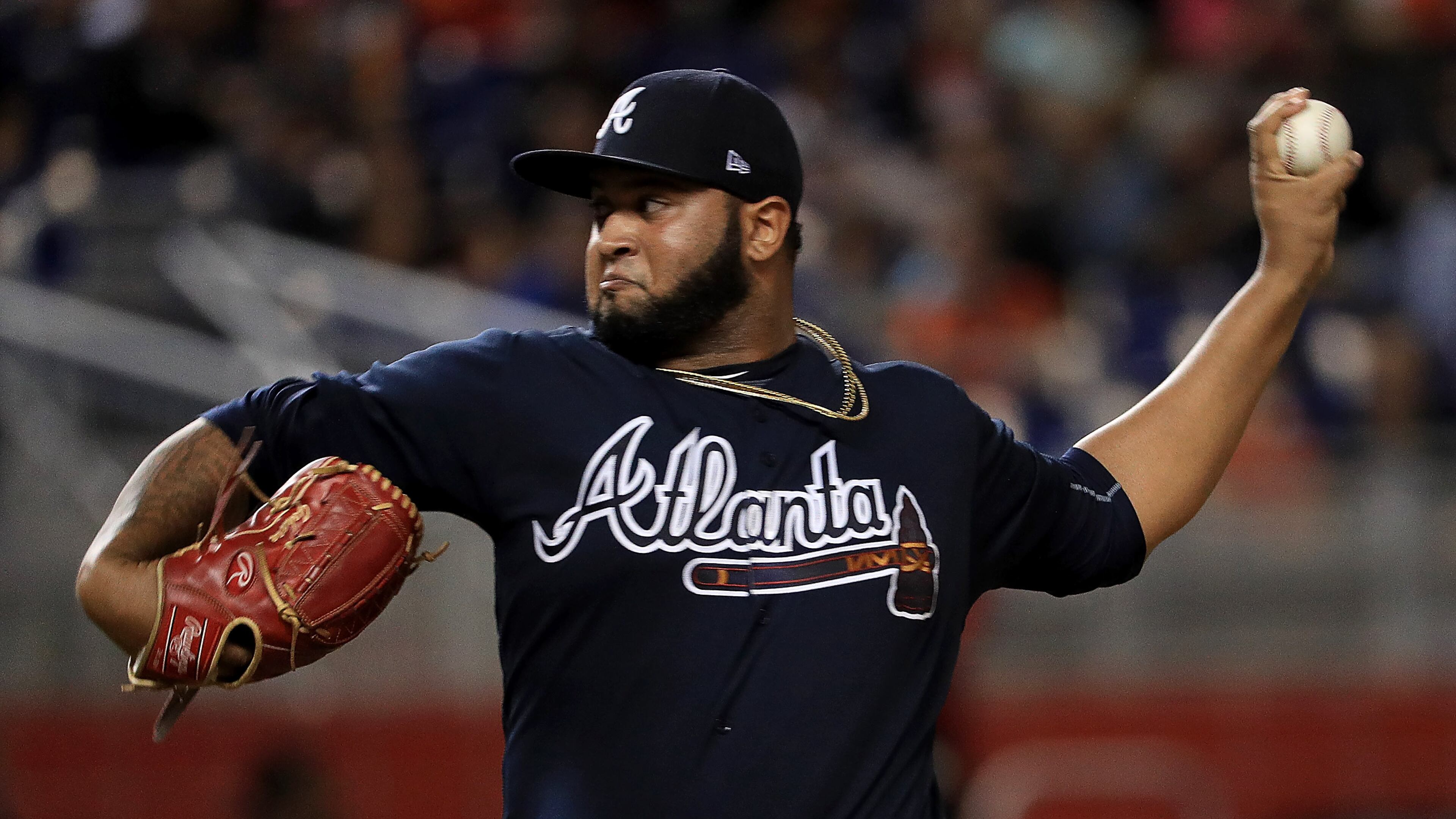 Brazilian rookie Luiz Gohara impressed in five late-season starts for the Braves and is favored to win a rotation spot at spring training. (Photo by Mike Ehrmann/Getty Images)