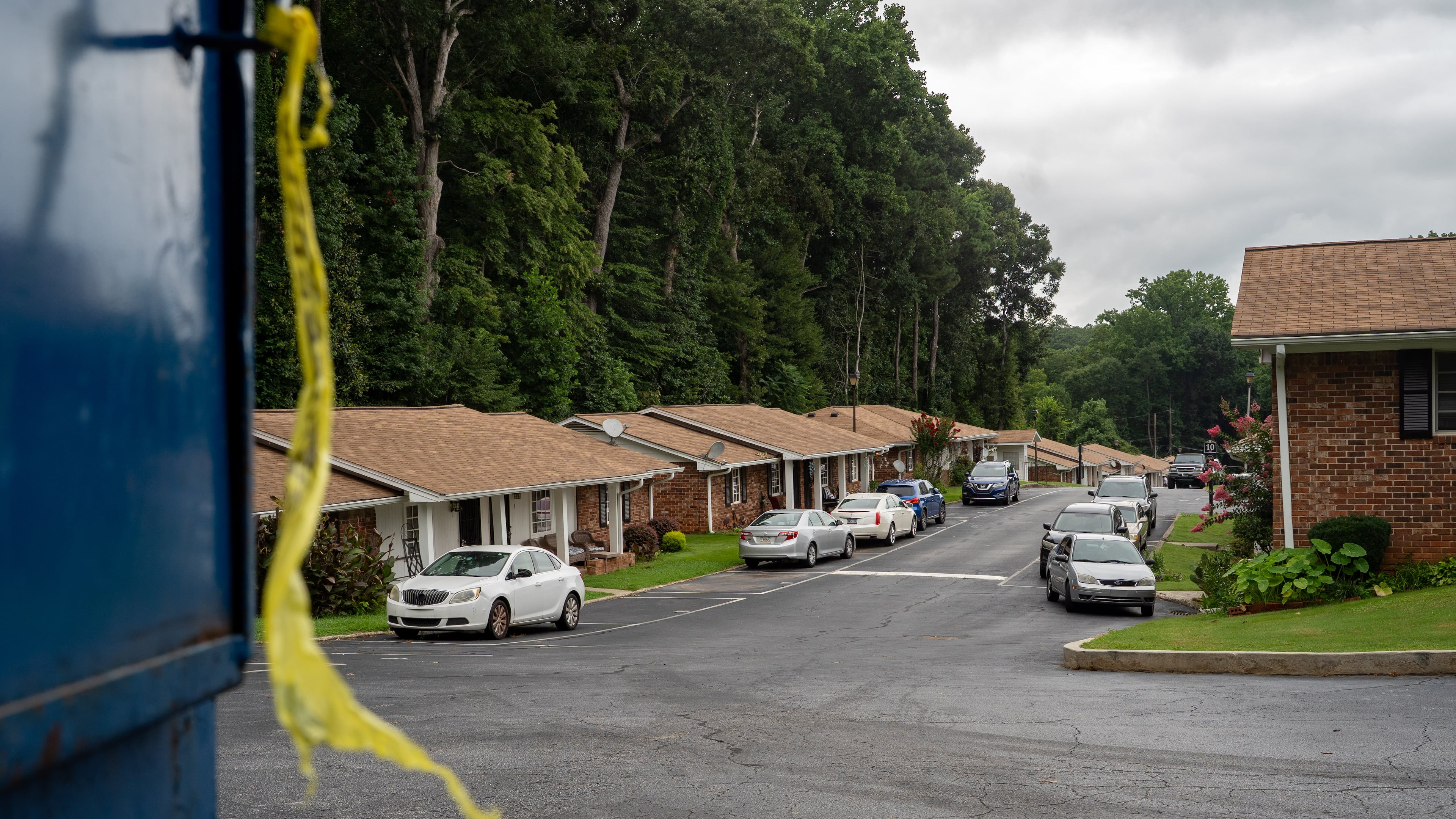 Atlanta police reported to the 100 block of Mt. Zion Rd SE on Sunday to investigate and found a man and woman dead in the bedroom of a home. (Ben Hendren for the AJC)