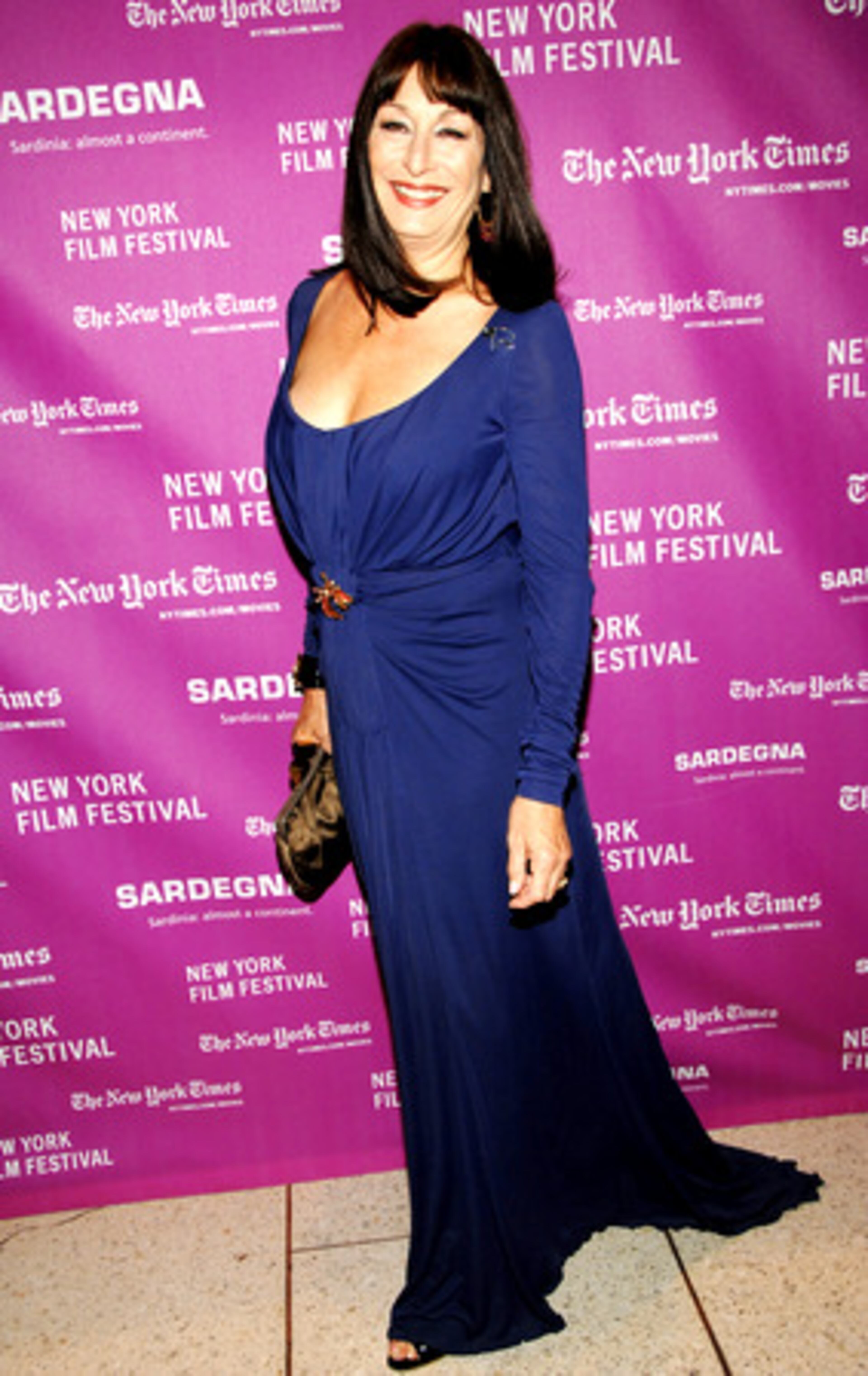 Actress Anjelica Huston is 'Patricia' in the movie.