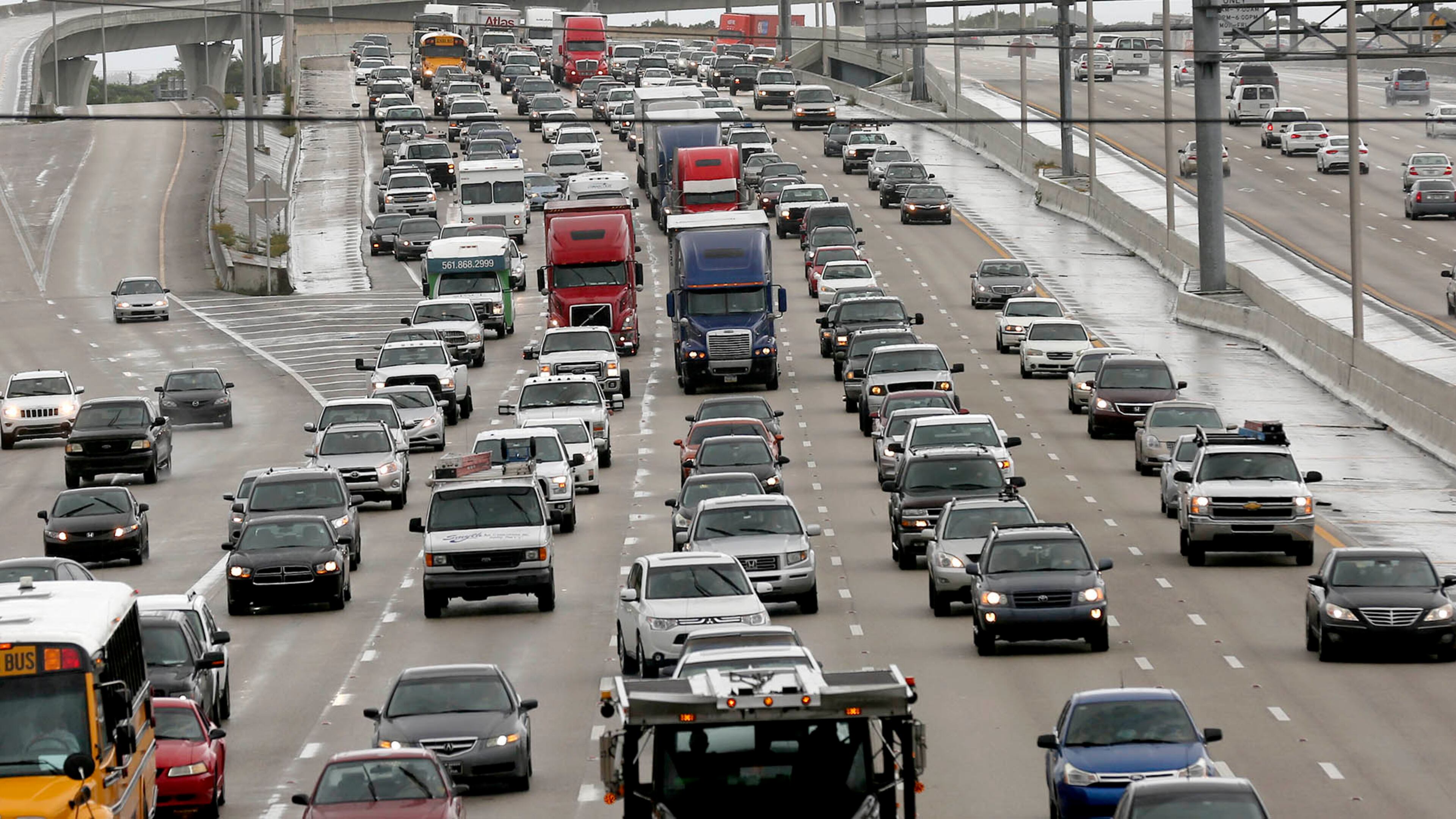 Build time into your Labor Day travel schedule for traffic delays. It’s one of the busiest travel weekends of the year. (Bill Ingram / Palm Beach Post)
