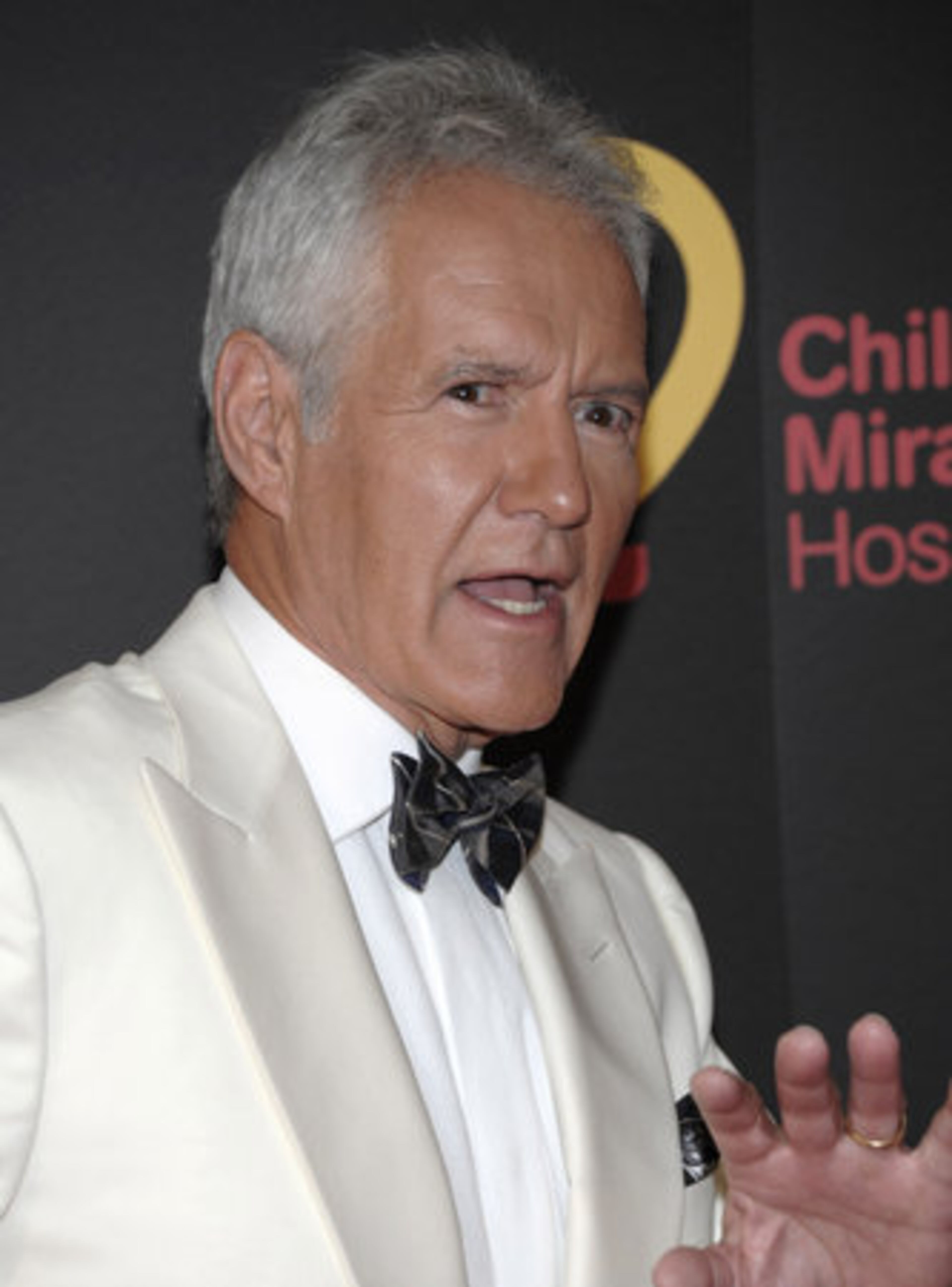 THIS GAME SHOW HOST STOPPED A ROBBERY THIS WEEK. WHO IS ALEX TREBEK? 'Jeopardy' host Alex Trebek injured his Achilles tendon and his other leg while falling down after chasing Lucinda Moyers, the woman accused of stealing cash, a bracelet and other items from Trebek's San Francisco hotel room.