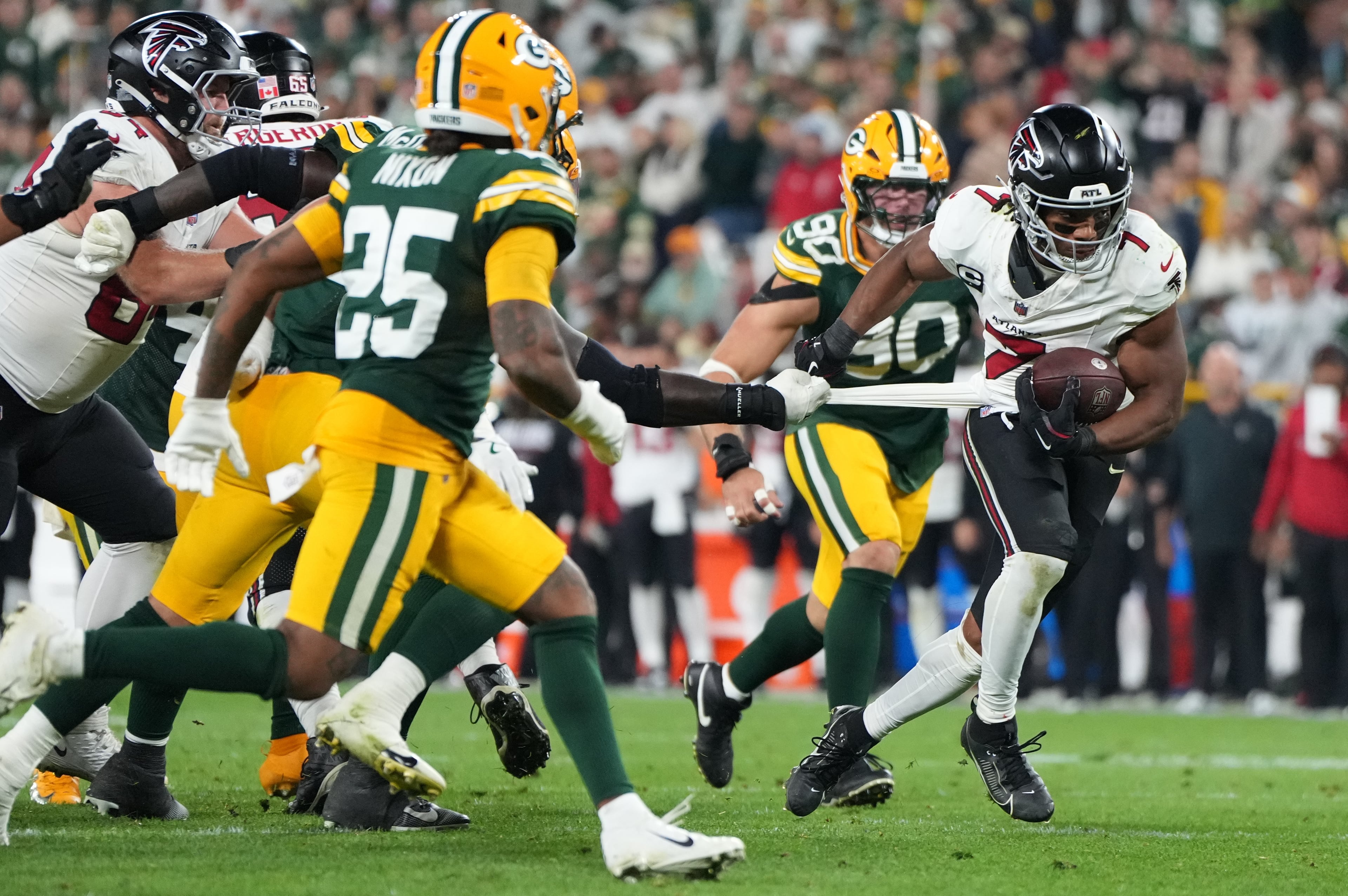 Falcons Packers Football