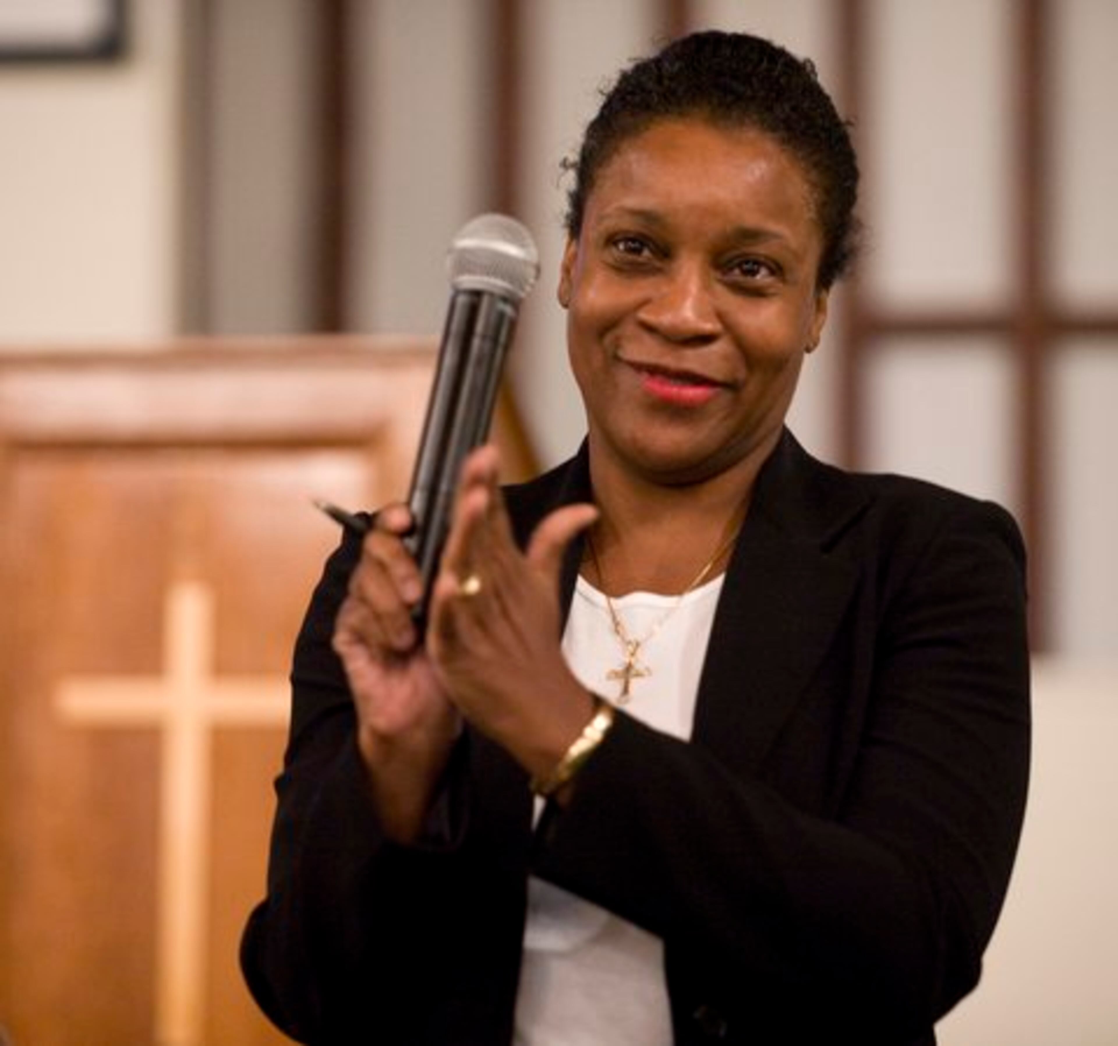 Cobb County Commissioner Annette Kesting allegedly hires a voodoo priestess to put a spell on a political rival, for him to "catch cancer" or "have a car accident." She then wrote $3,000 in bad checks to cover the spells, according to police reports. Kesting denies the charge.