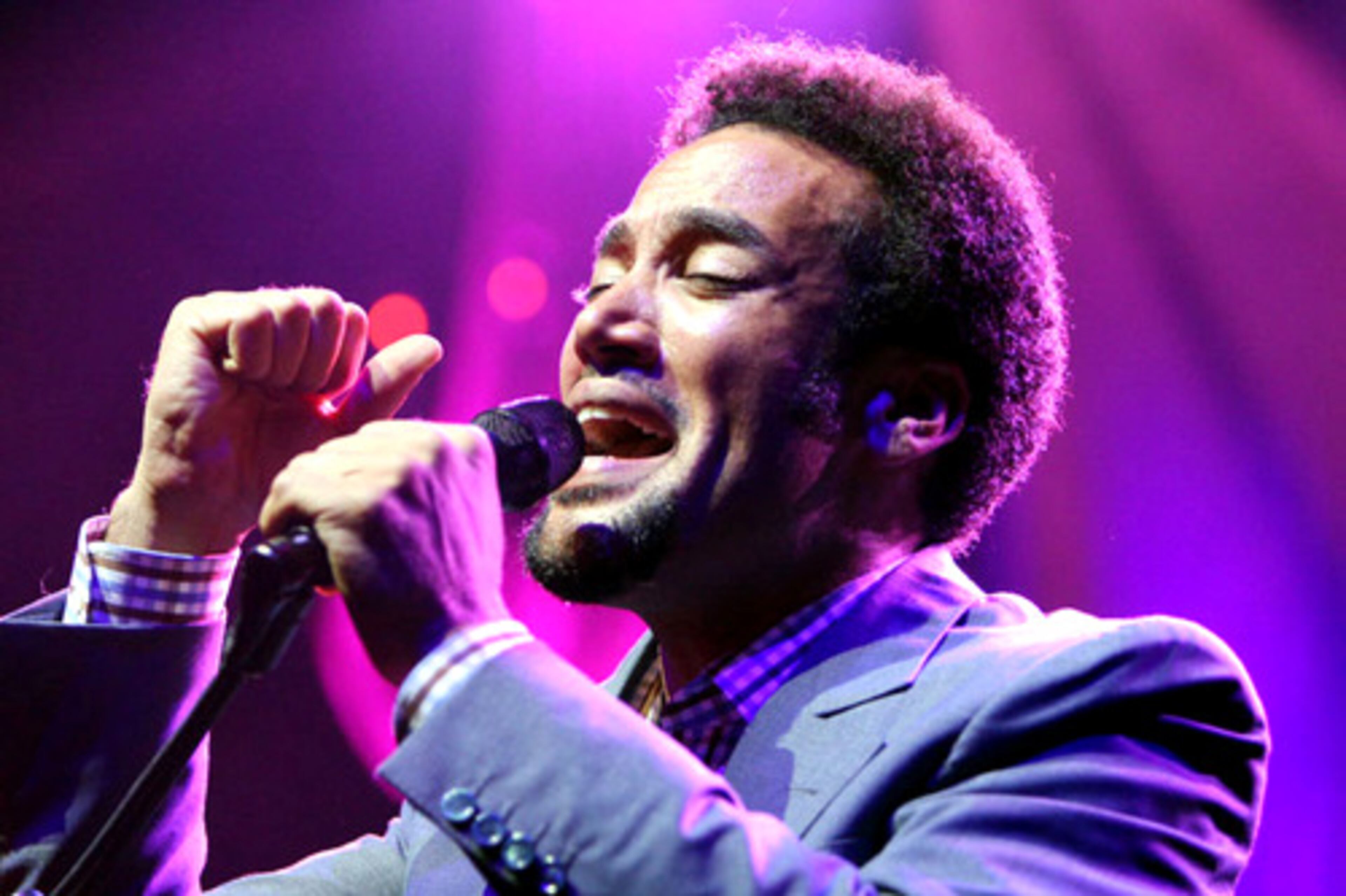 Ben Harper won two Grammy awards in 2005, Best Pop Instrumental Performance and Best Traditional Soul Gospel Album. Though uncredited, he appears briefly in the 2006 David Lynch film 'Inland Empire,' alongside his wife Laura Dern.