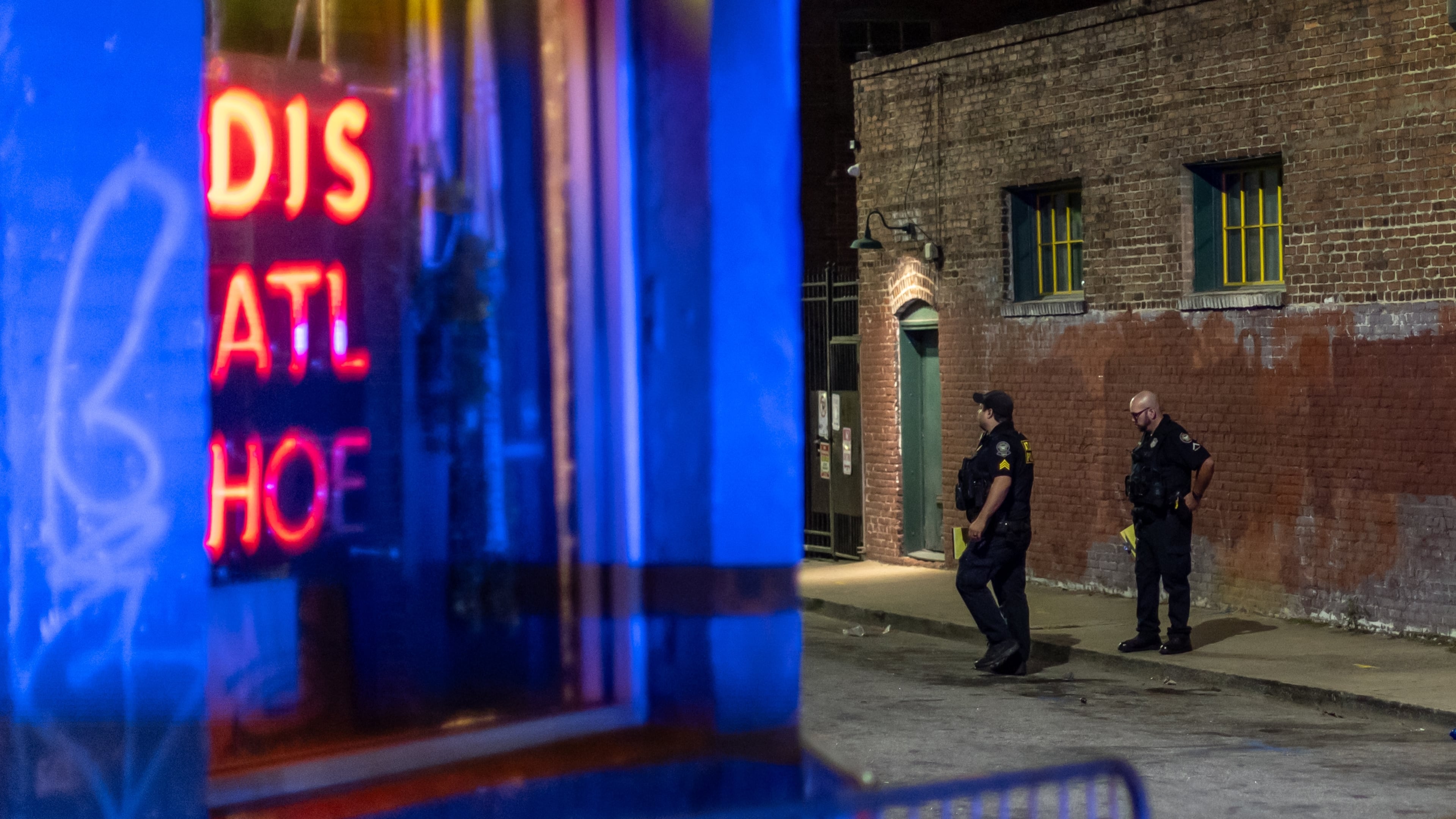 Atlanta police investigators work the scene of a fatal shooting in September 2024 at a parking lot near Edgewood Avenue and Hilliard Street in the Sweet Auburn neighborhood of Atlanta. Edgewood Avenue is a popular nightlife strip nestled in the middle of the Rev. Martin Luther King Jr.’s home neighborhood. (John Spink/AJC)