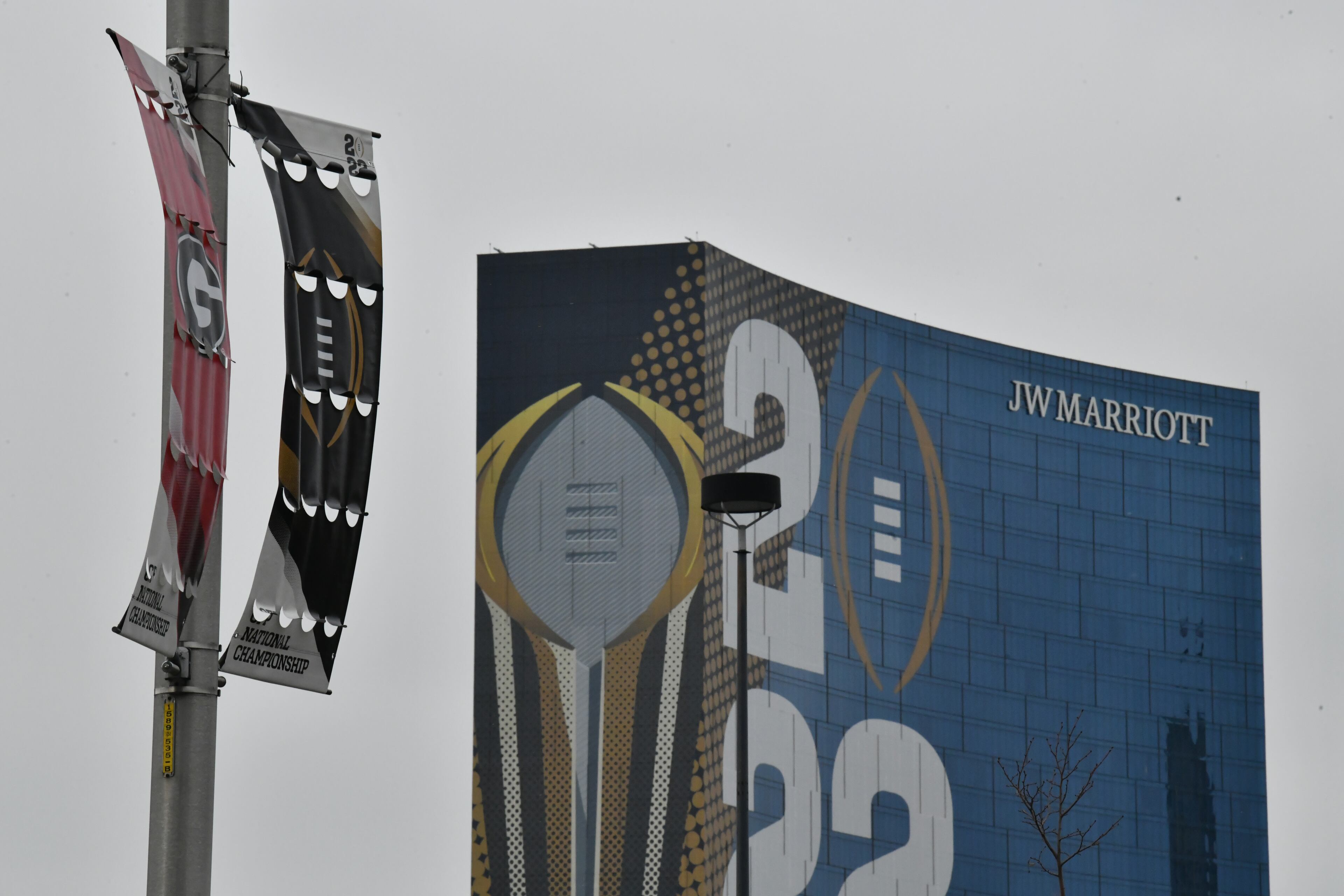 January 6, 2022 Indianapolis, IN - Downtown Indianapolis set to host the 2022 College Football Playoff National Championship game between Georgia and Alabama on Thursday, January 6, 2022. (Hyosub Shin / Hyosub.Shin@ajc.com)