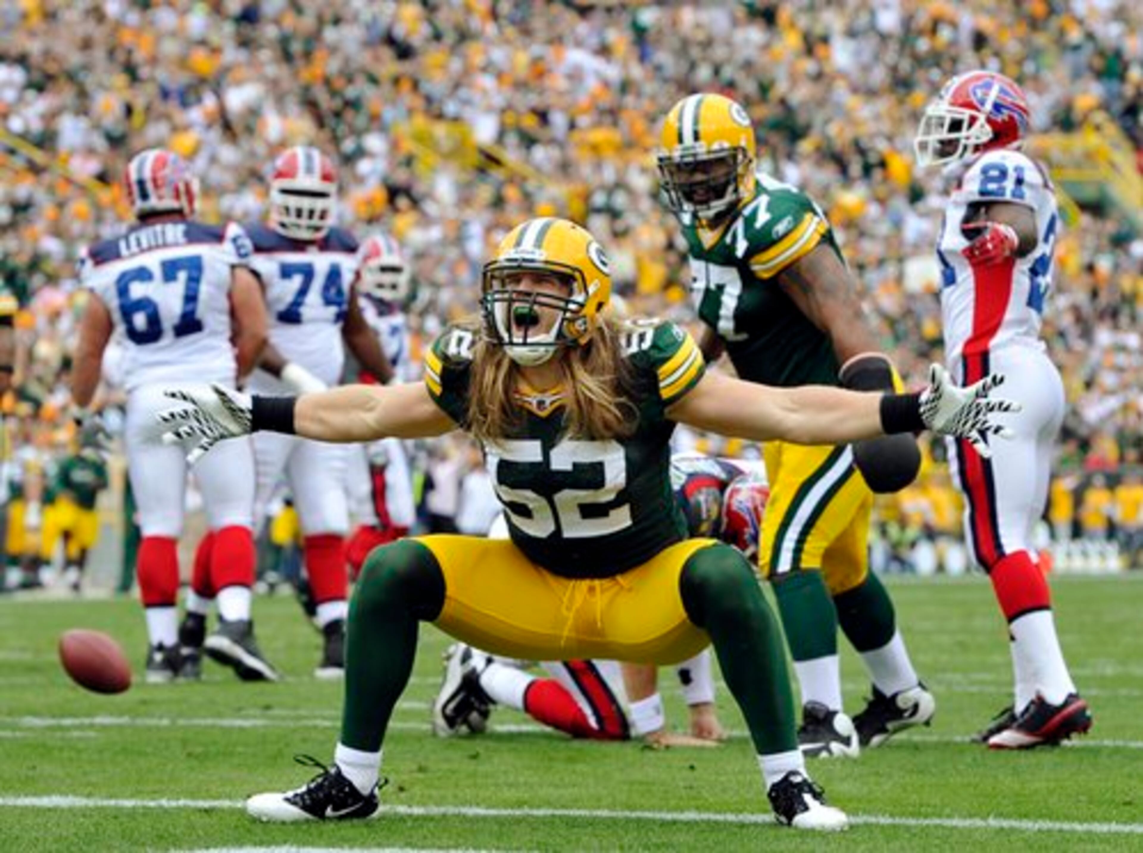 7. PACKERS (6-3): Clay Matthews and Green Bay's defense allows the fewest points per game (16.7) in the league. The offense averages 24.6 ppg.