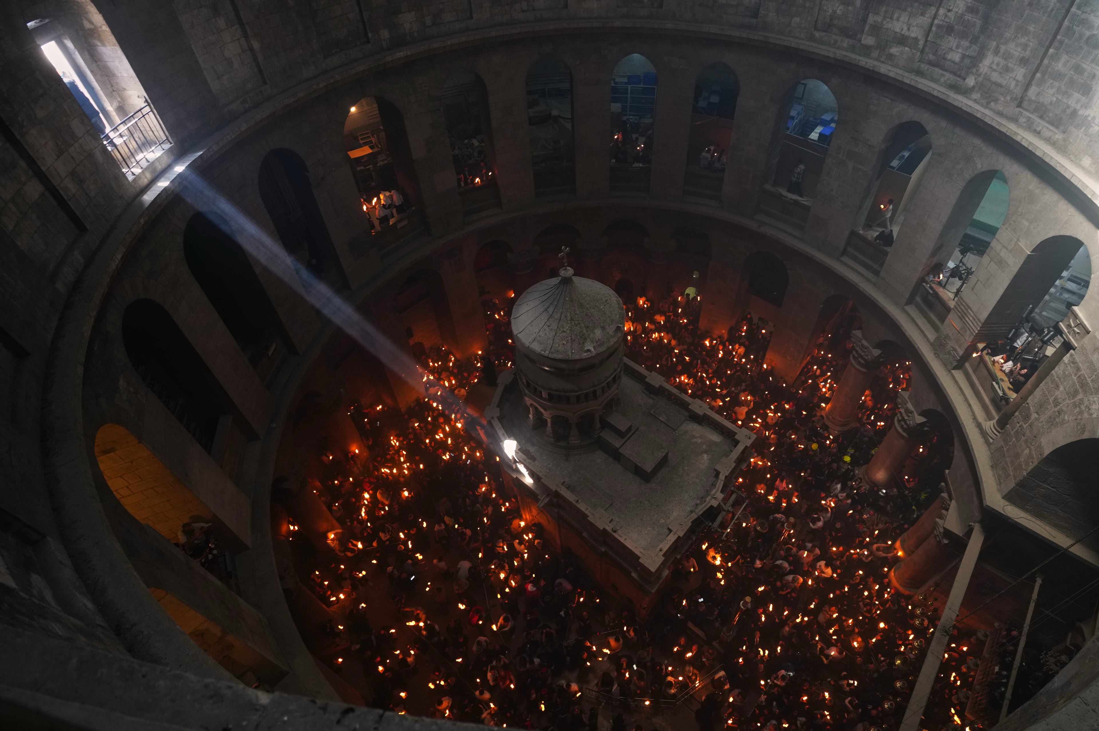 Night at Holy Sepulcher