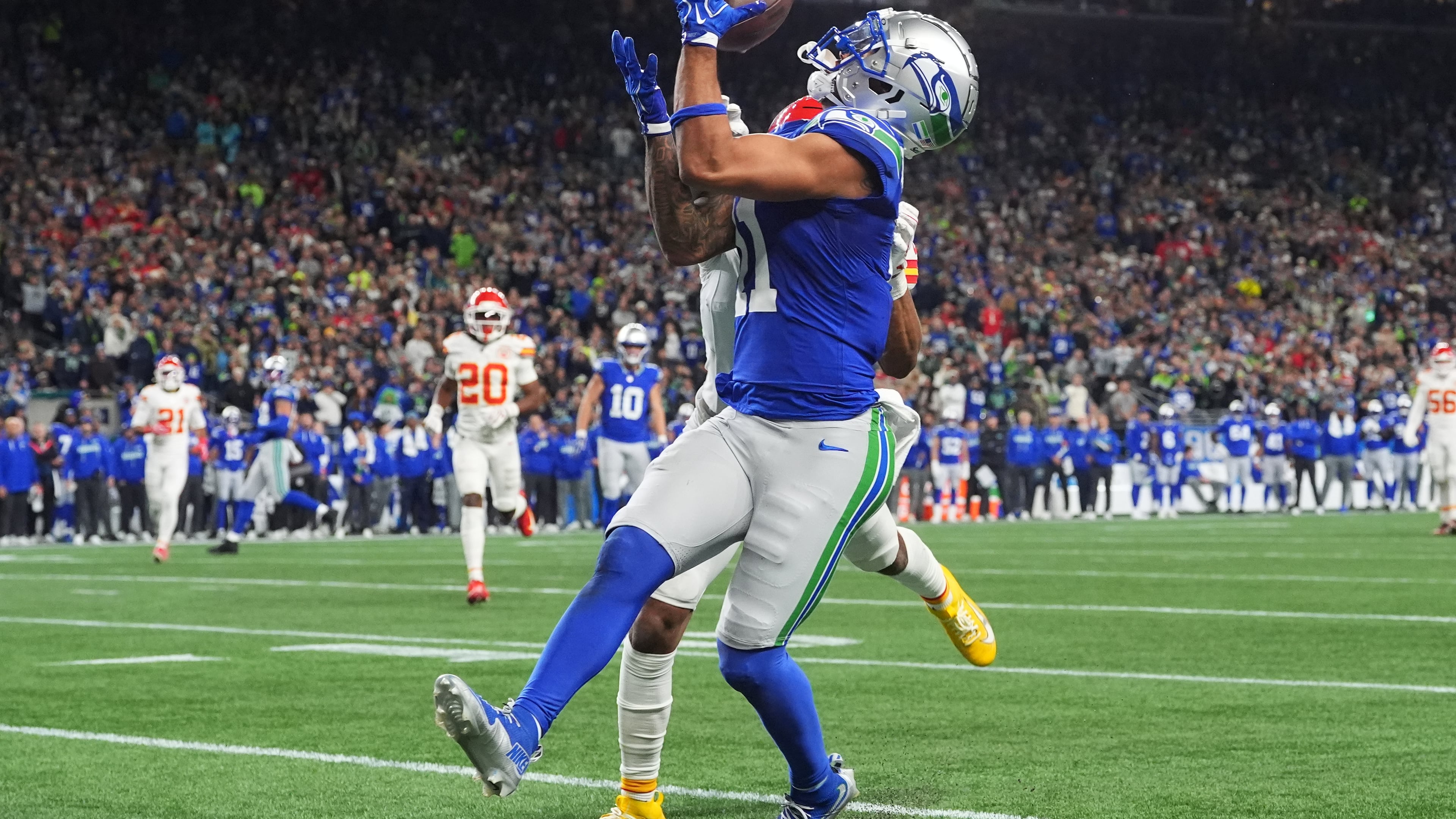Seattle Seahawks wide receiver Jaxon Smith-Njigba makes a catch and scores a touchdown on the play during the first half of an NFL football game against the Kansas City Chiefs in Seattle, Sunday, Oct. 25, 2026. (AP Photo/Lindsey Wasson)