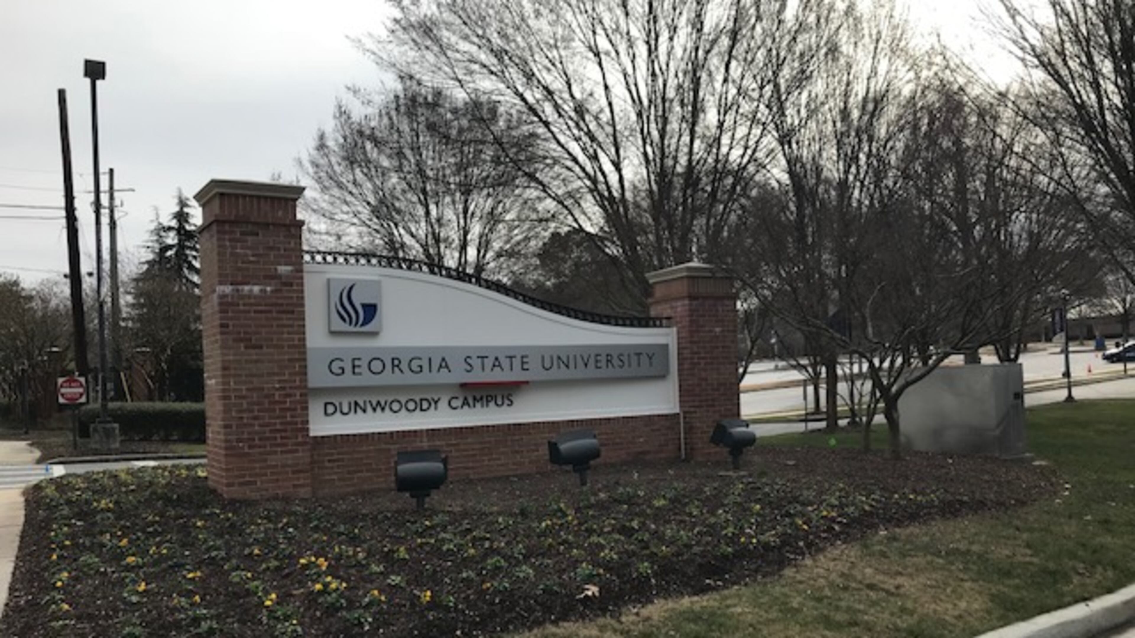 The entrance to the Georgia State University Dunwoody campus. ERIC STIRGUS / ESTIRGUS@AJC.COM
