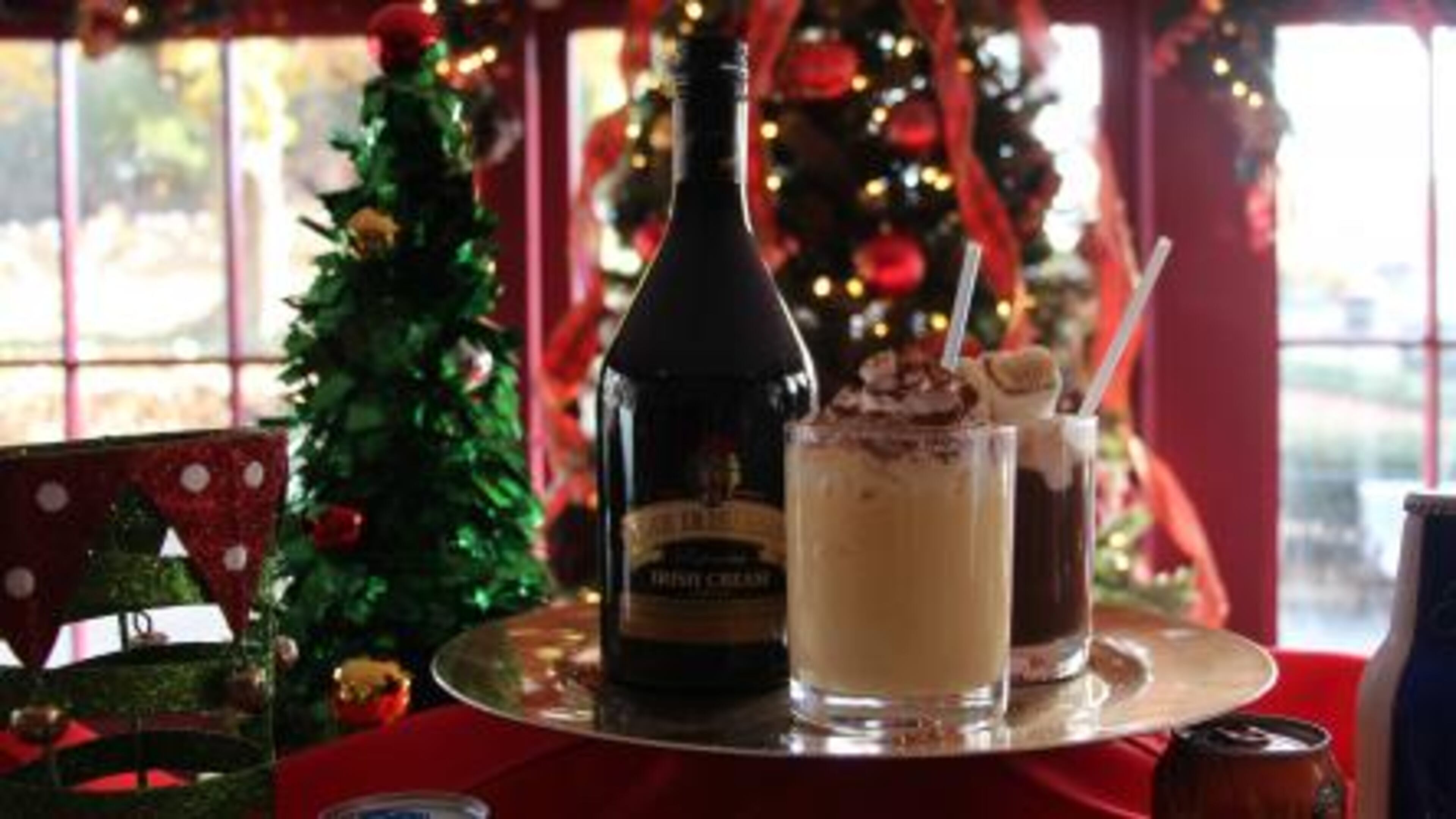 Now alcoholic beverages may be carried throughout Six Flags Over Georgia and other amusement parks in Cobb County instead of being restricted to designated areas. Courtesy of SixFlags.com