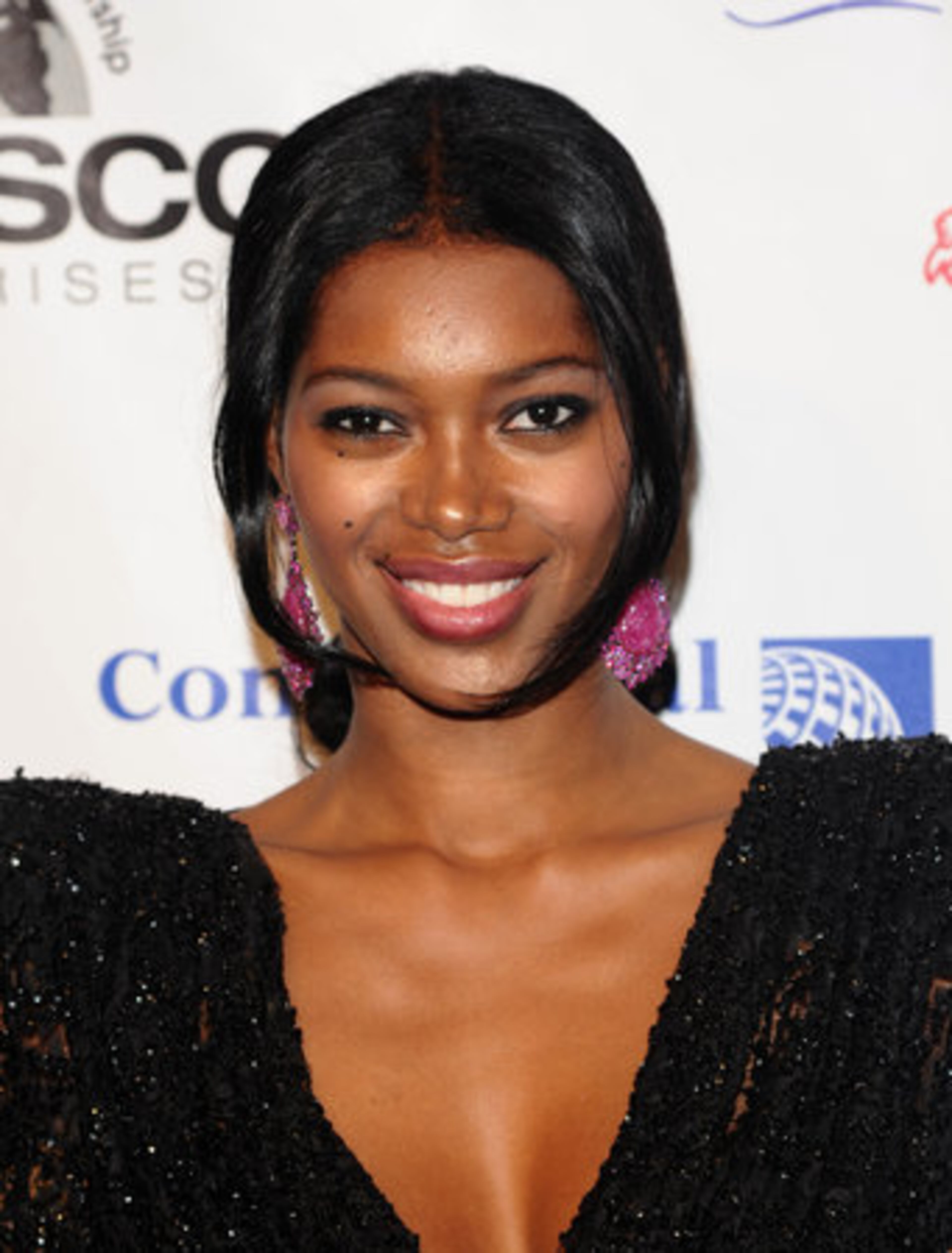 Model Jessica White attends the 2010 Angel Ball hosted by Gabrielle's Angel Foundation for Cancer Research in New York, on Thursday, Oct. 21, 2010.